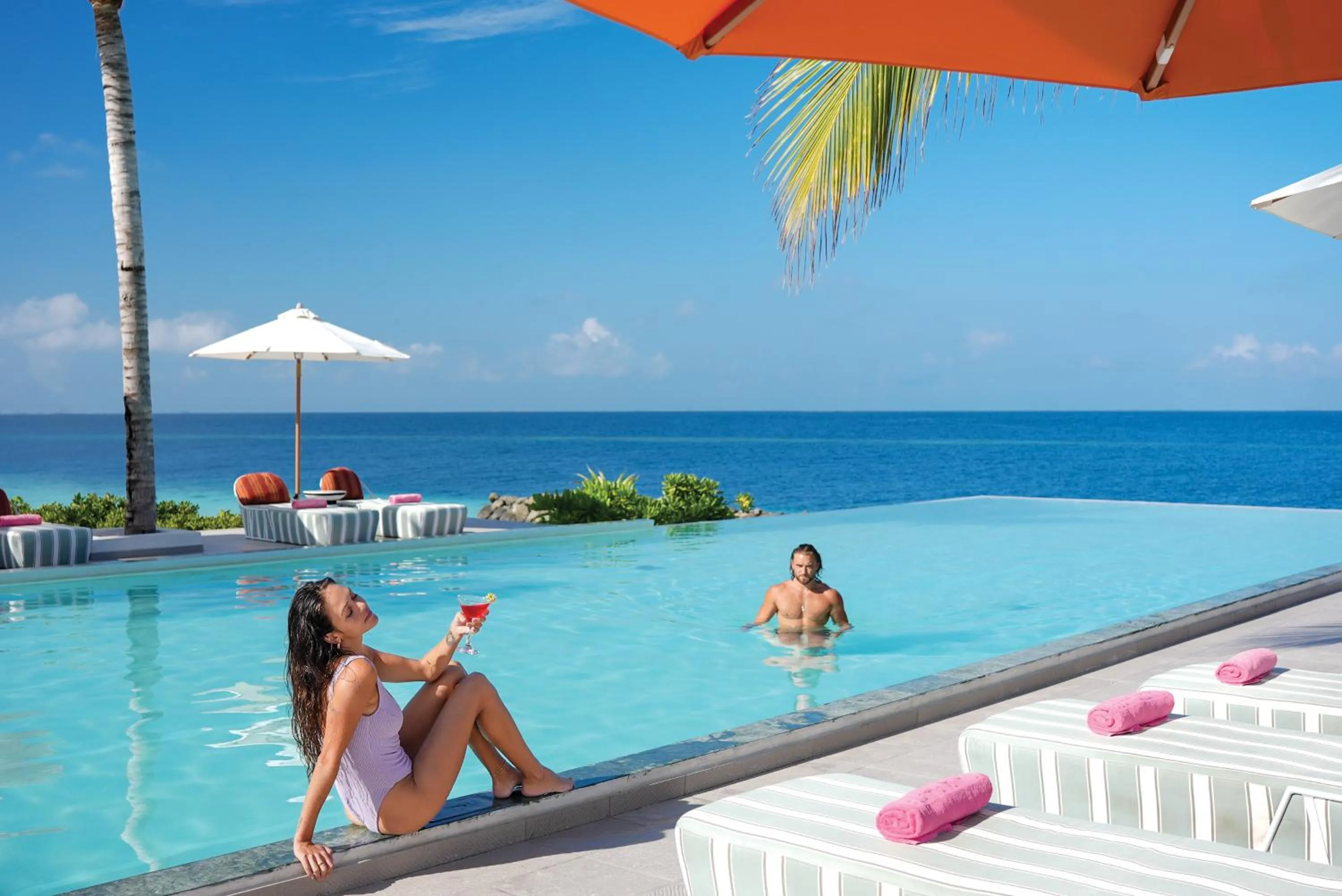Lounge or bar in OBLU SELECT Lobigili - Premium All-Inclusive with Free Transfers