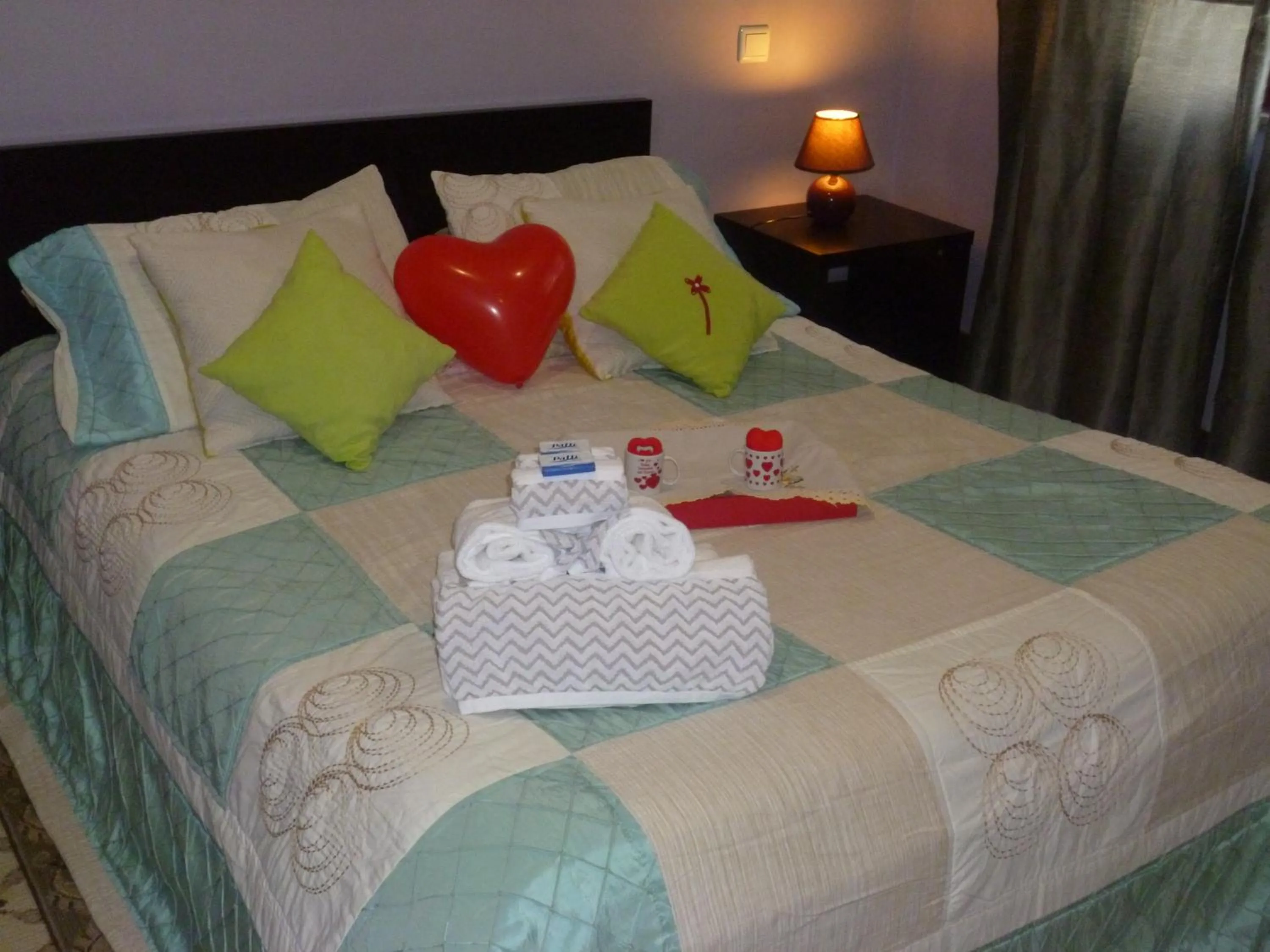 Bedroom, Bed in Casas das Guimbras