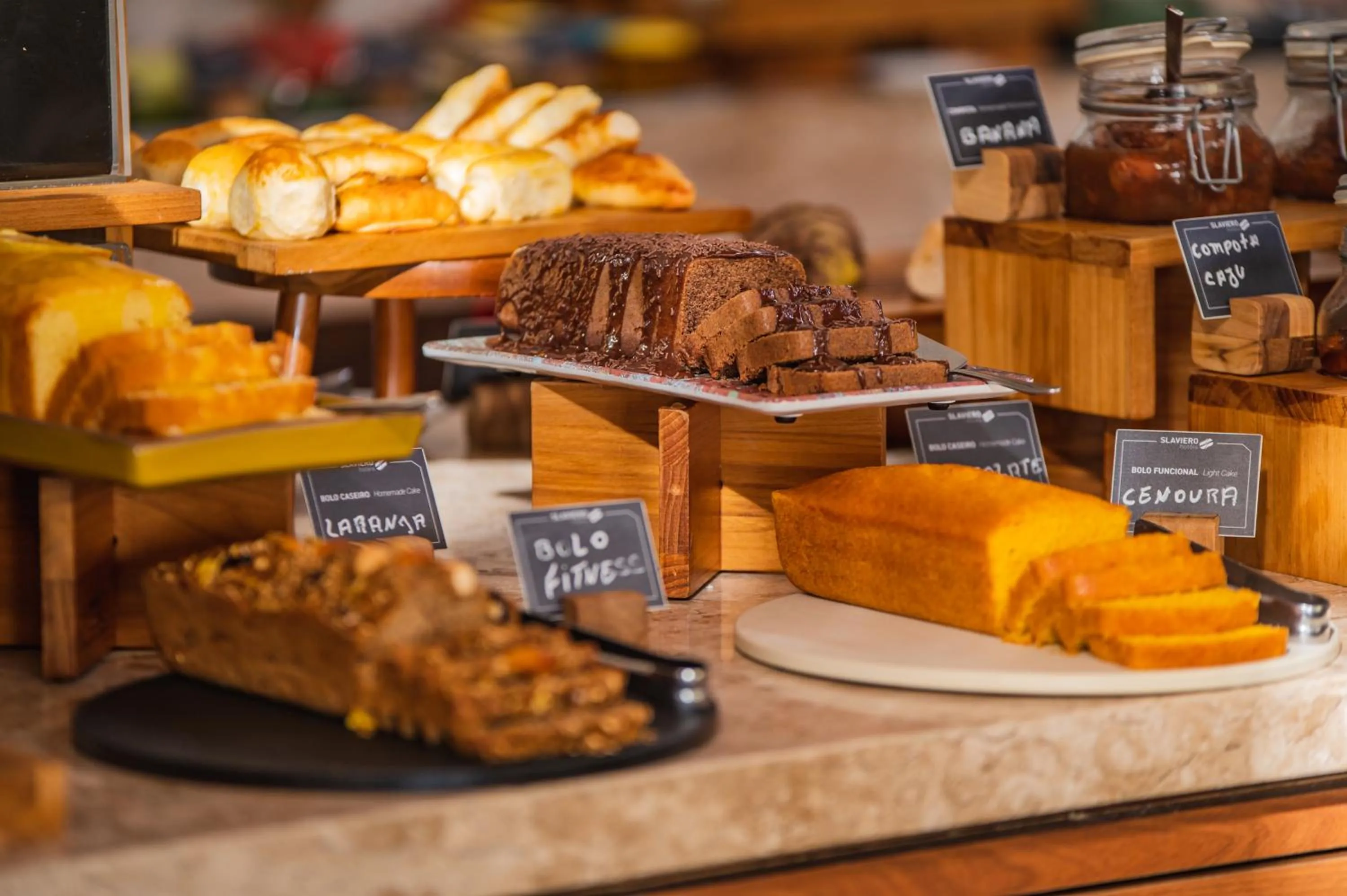 Food and drinks in Hotel Boutique & Spa Ponta de Inhambupe by Slaviero Hotéis