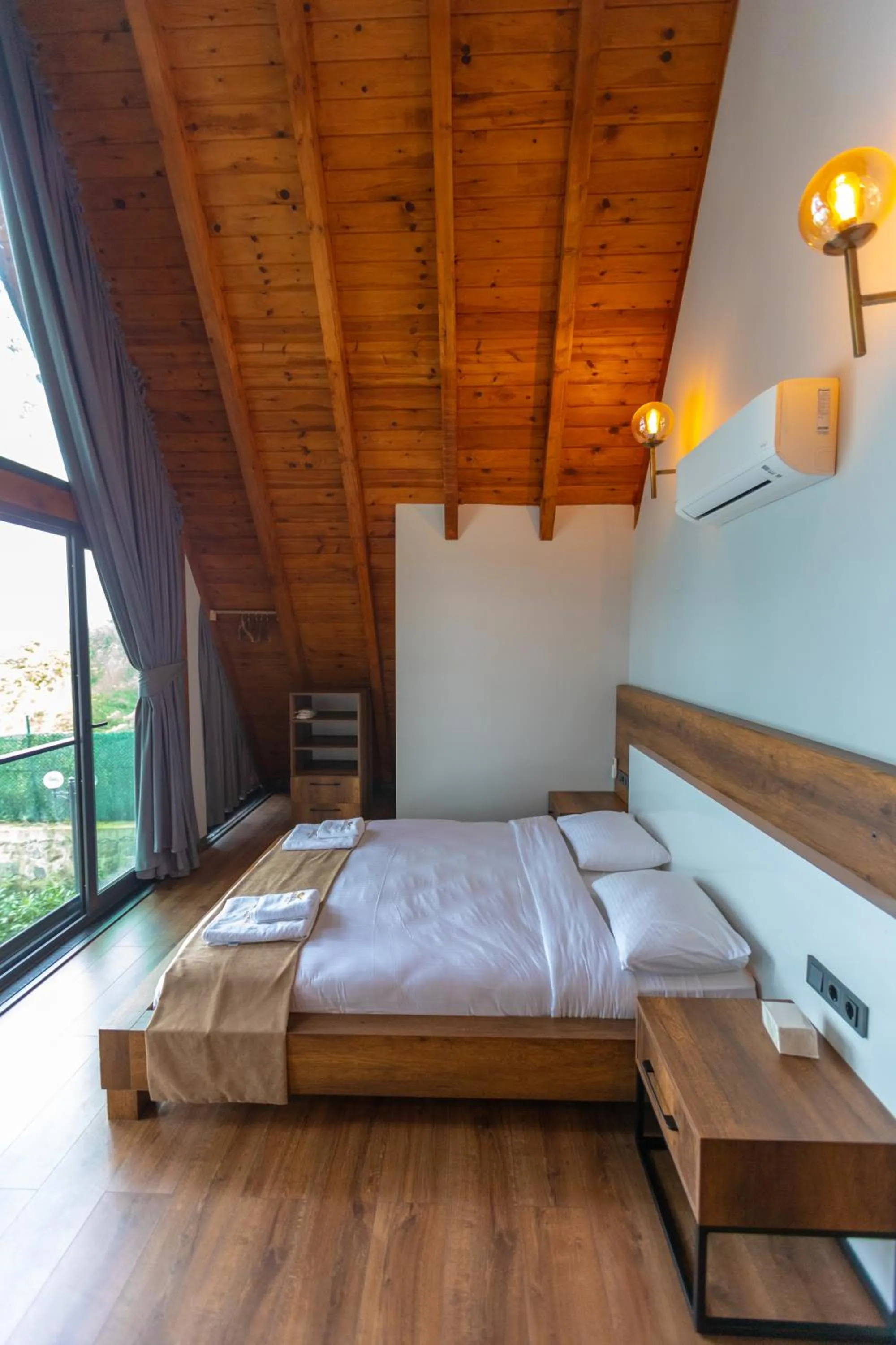 Bedroom, Bed in SANTANA OTEL