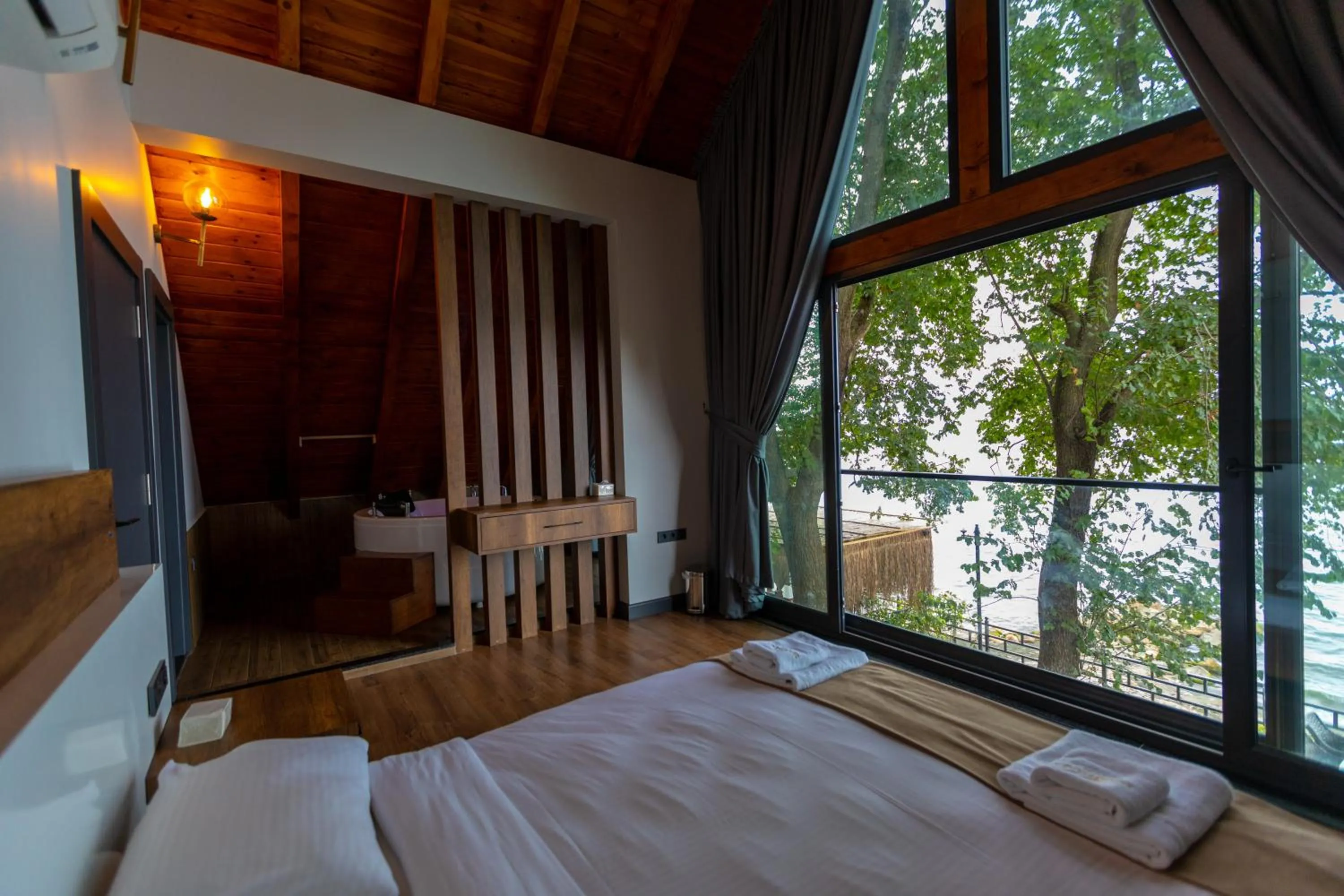 Natural landscape, Bed in SANTANA OTEL