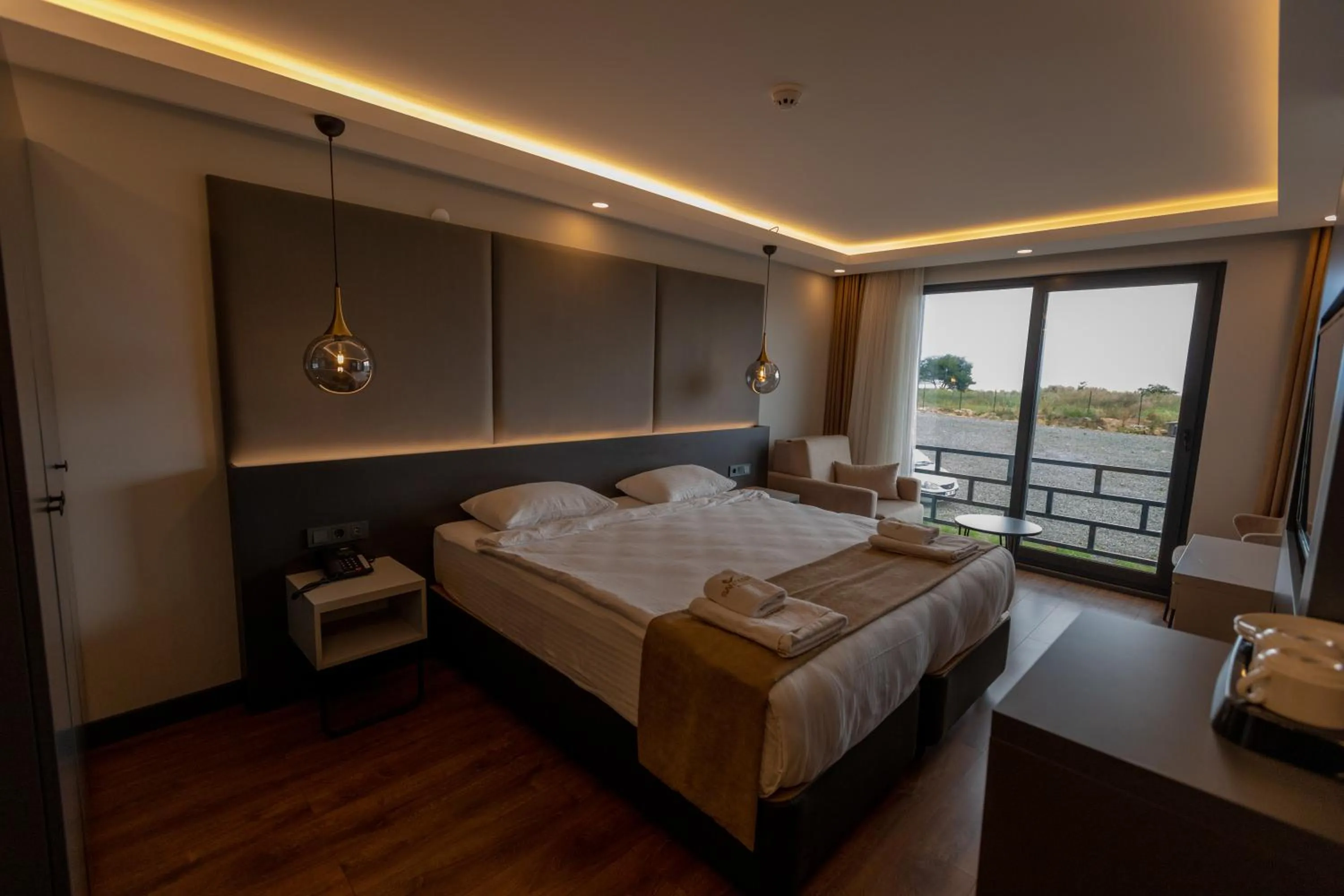 Photo of the whole room, Bed in SANTANA OTEL