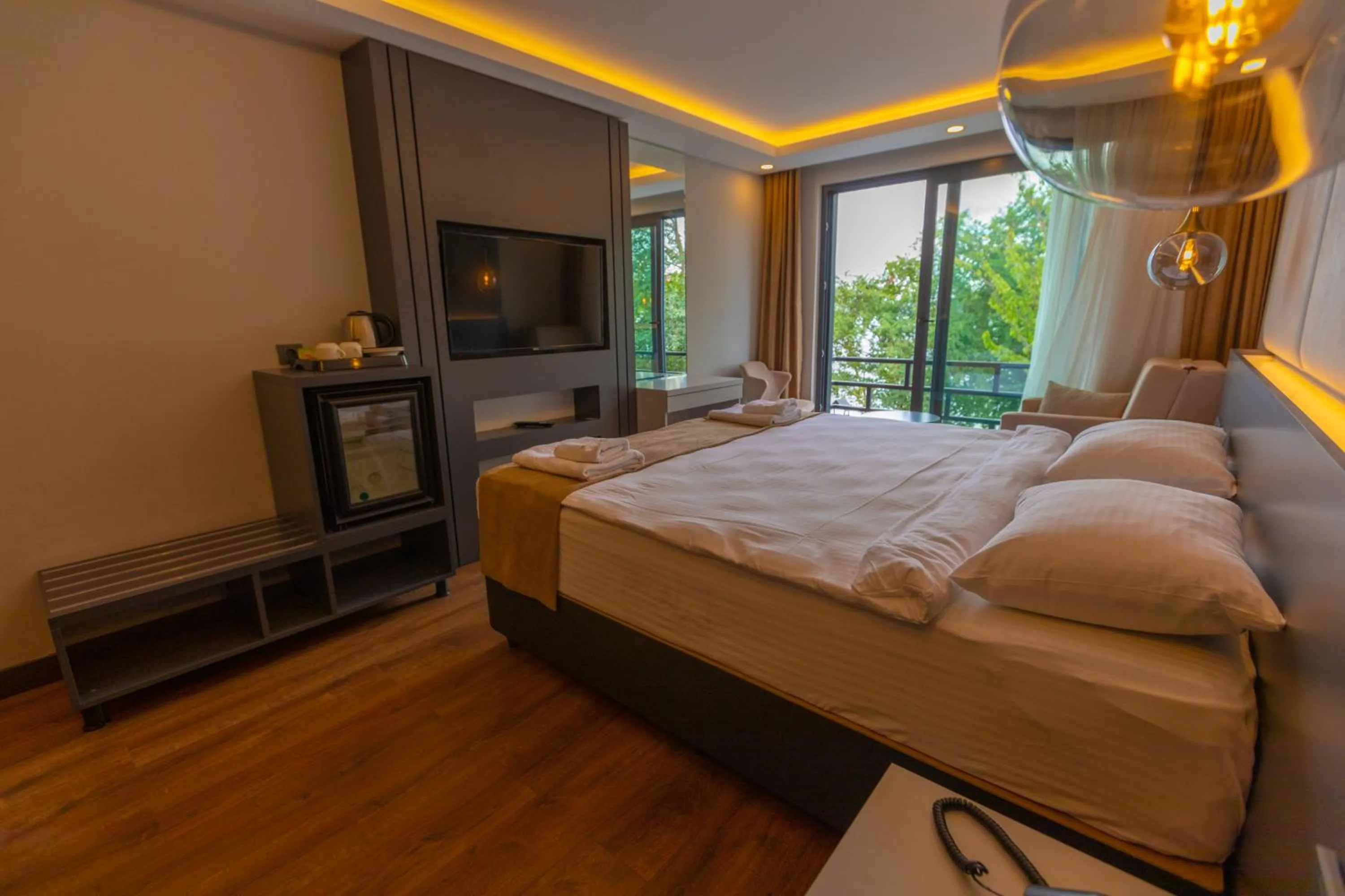 Photo of the whole room, Bed in SANTANA OTEL