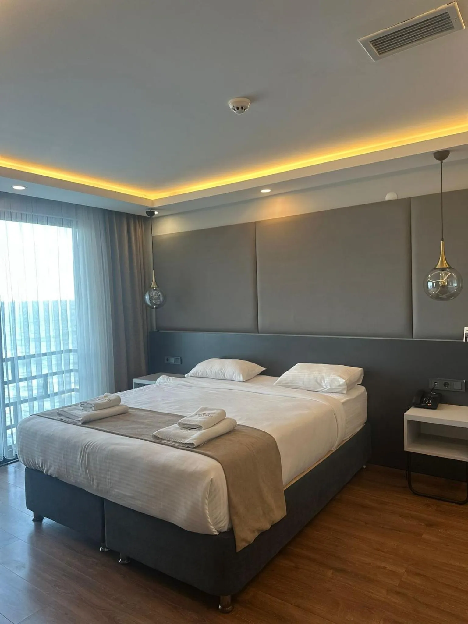 Bedroom, Bed in SANTANA OTEL