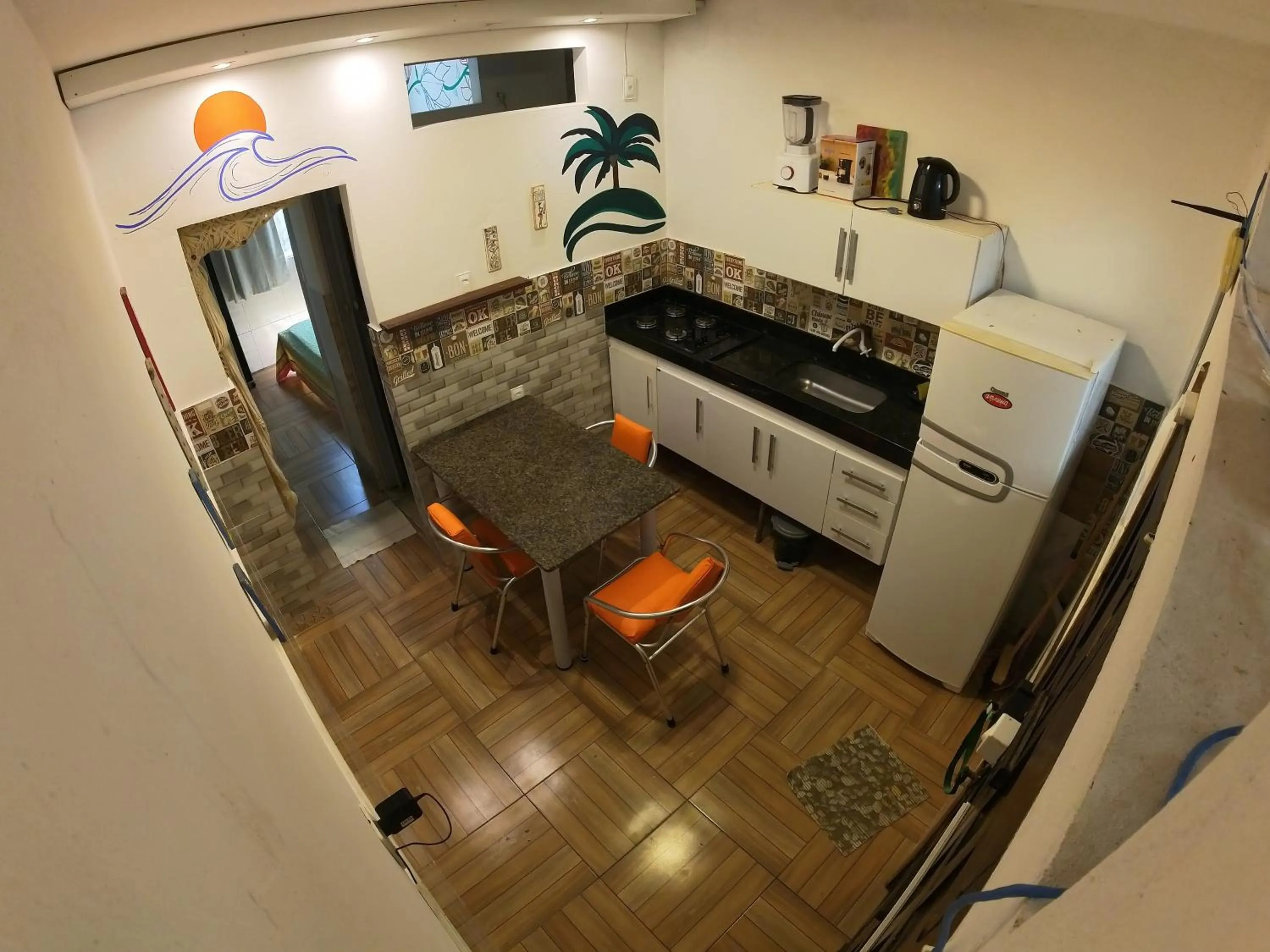 Dining area in Kitnet Perto da Primeira Praia