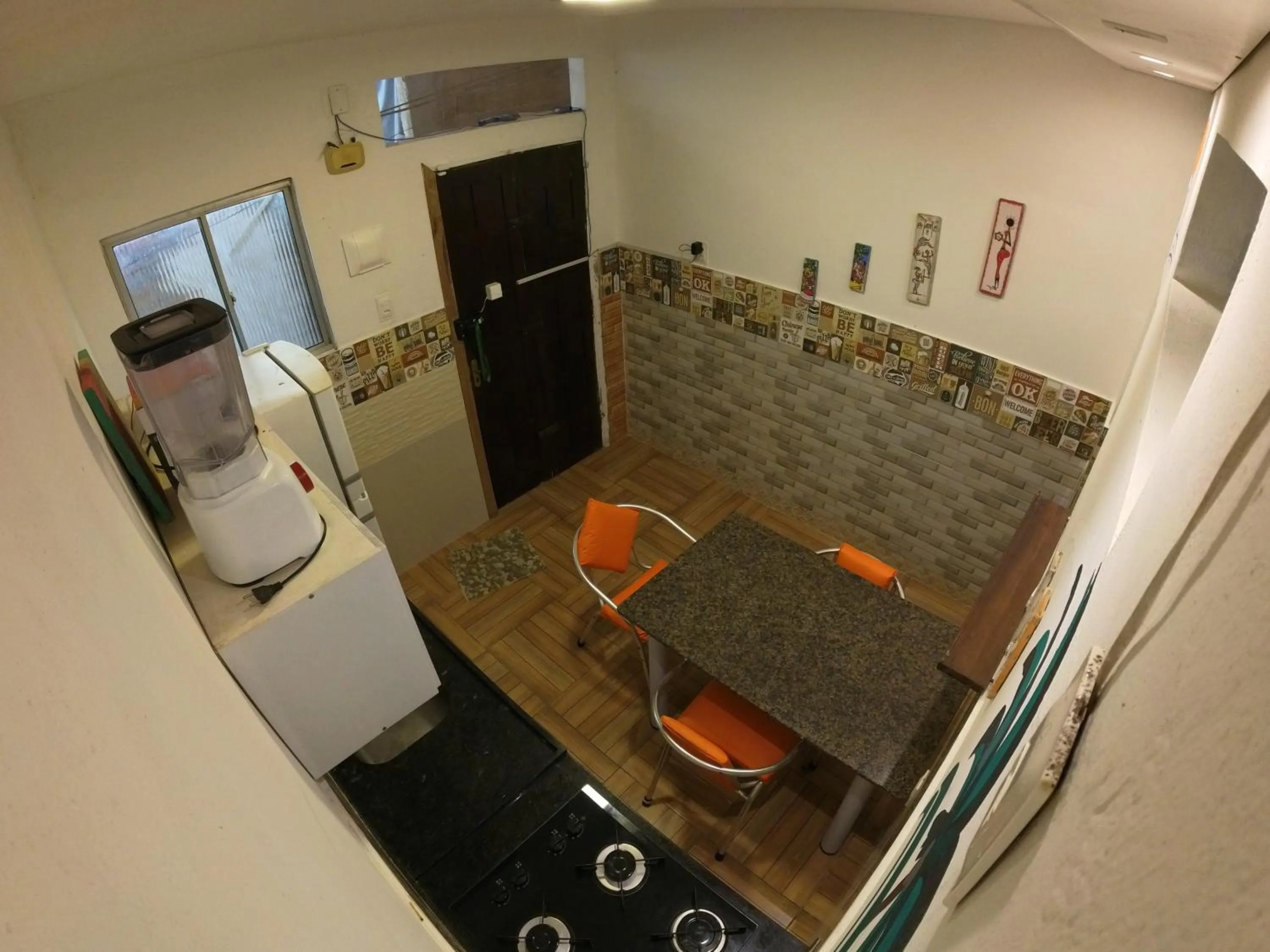 Dining area in Kitnet Perto da Primeira Praia