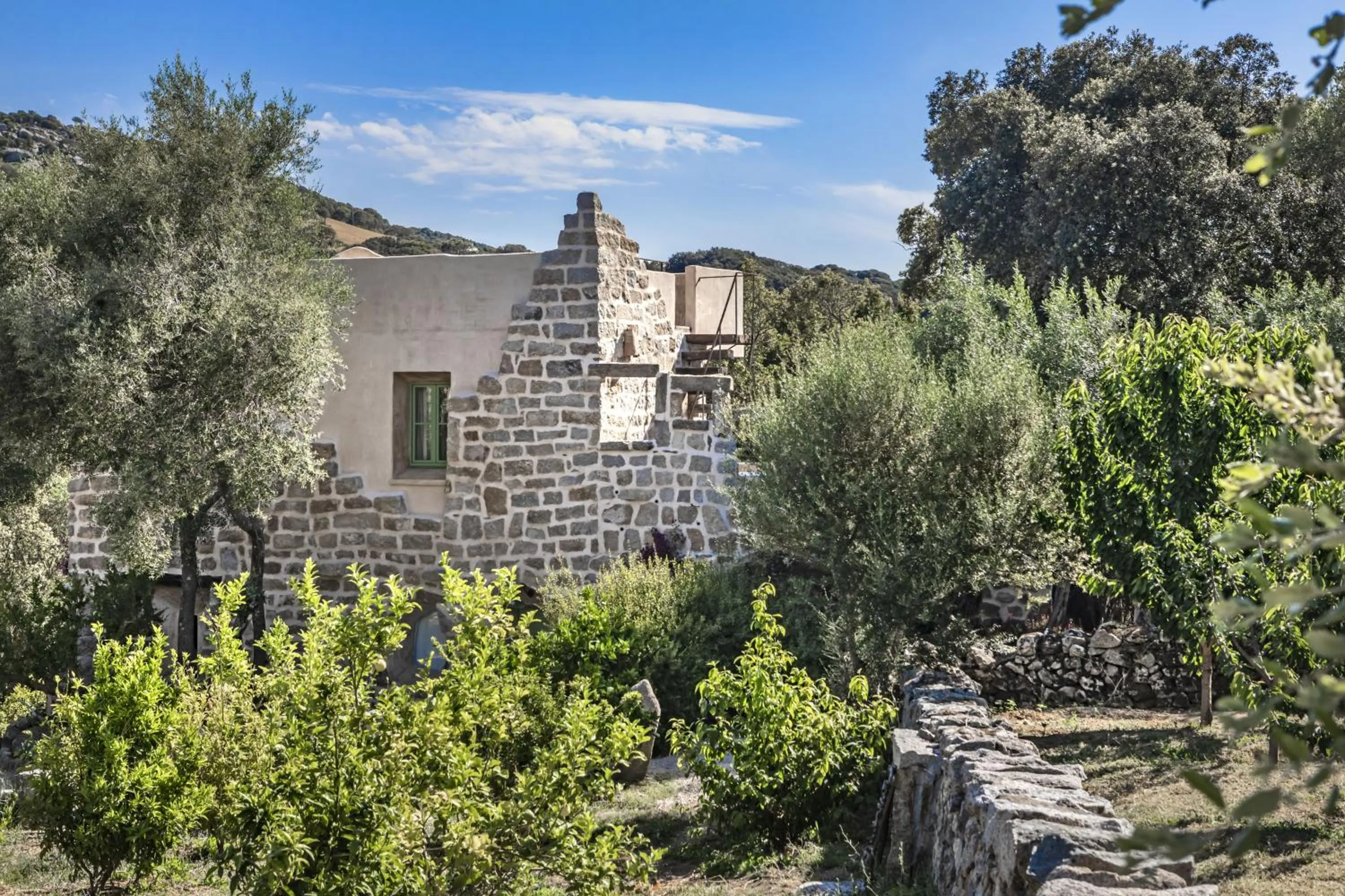 Day in Gallicantu Stazzo Retreat