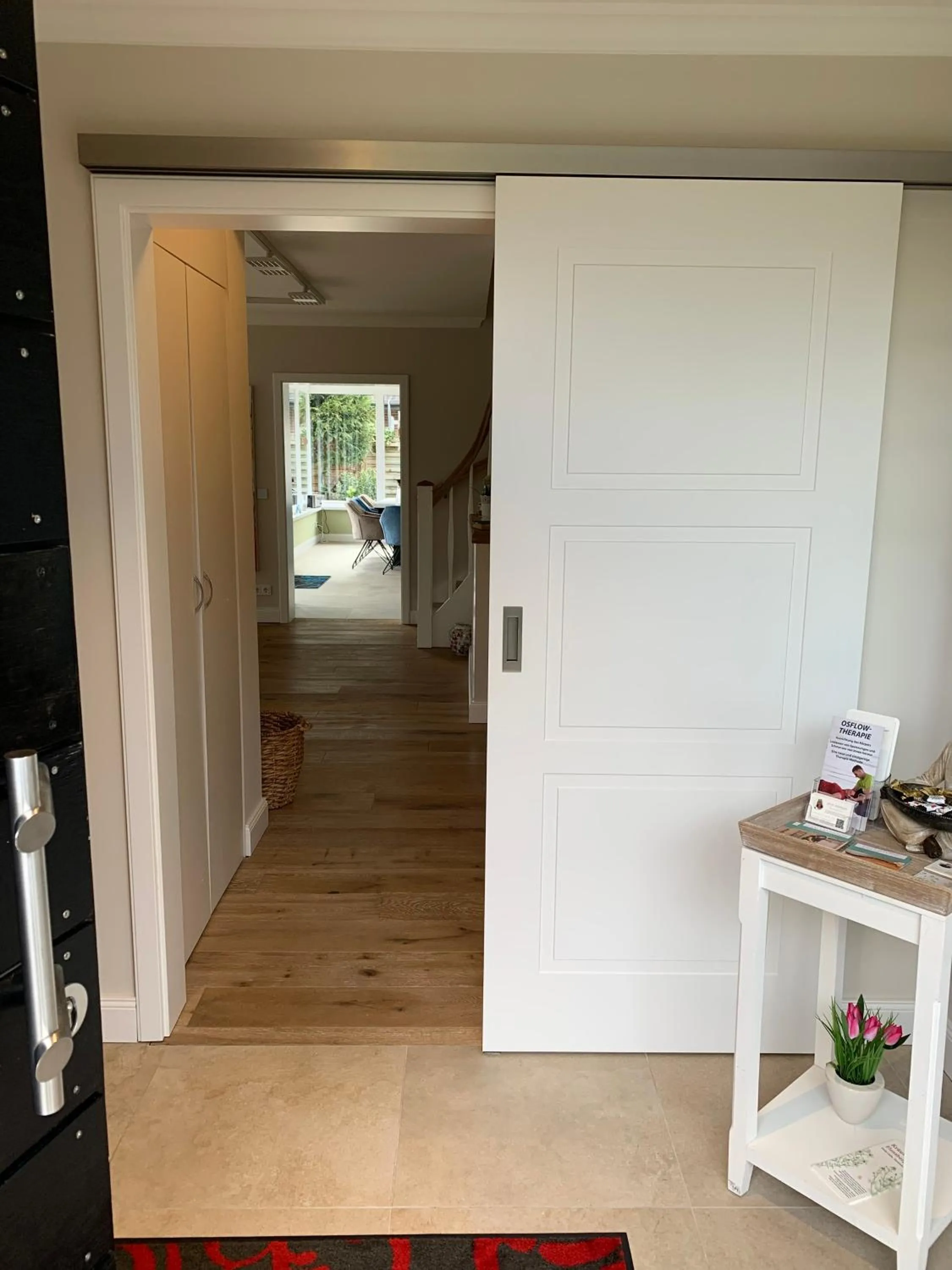 Facade/entrance in Harmony House