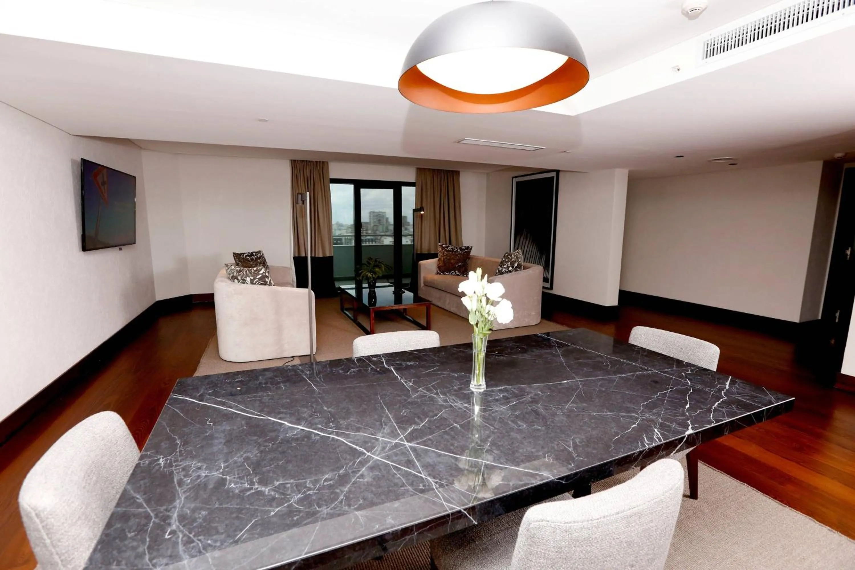 Photo of the whole room in Marriott Buenos Aires Downtown