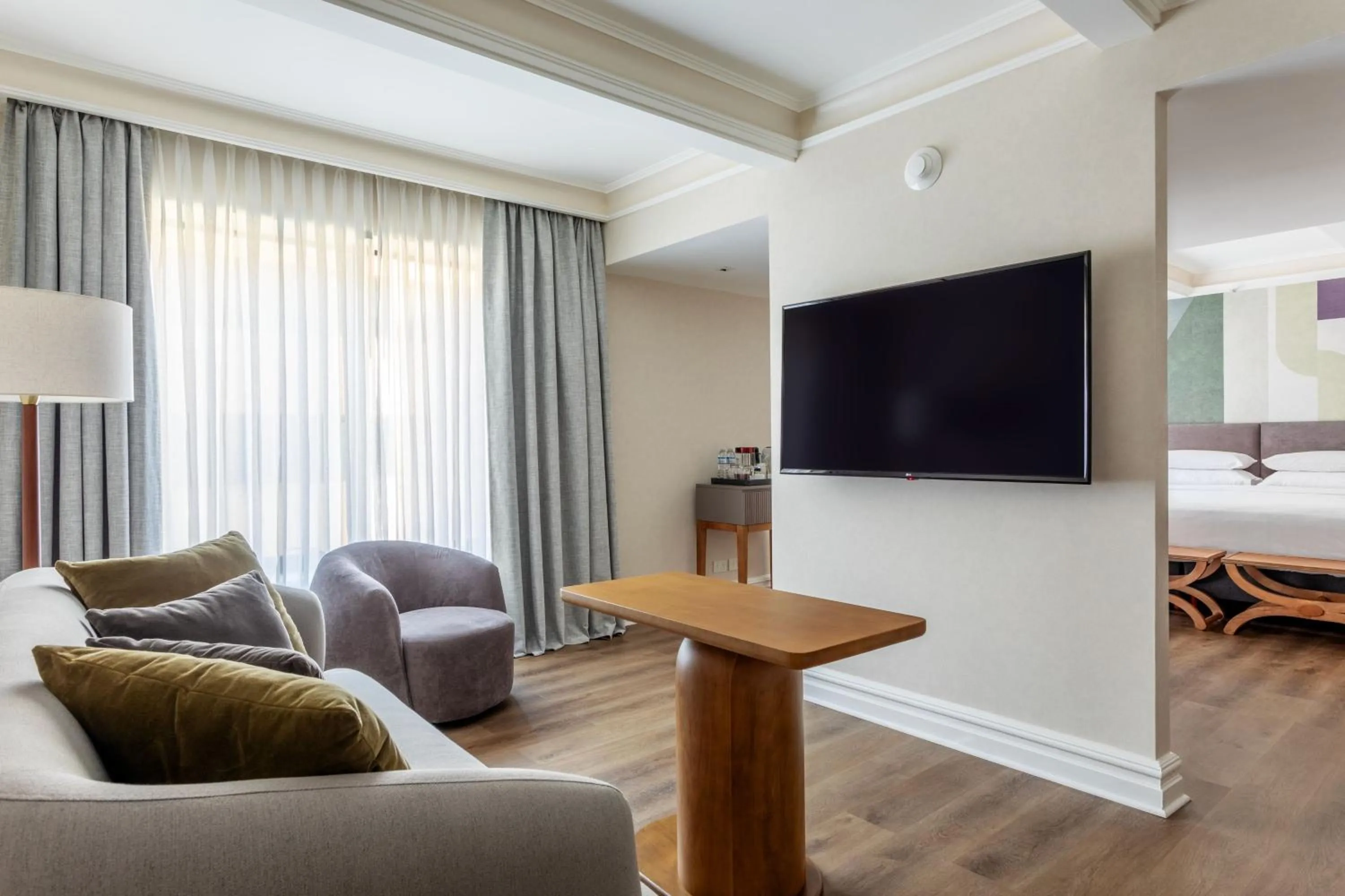 Photo of the whole room, Bed in Marriott Buenos Aires Downtown