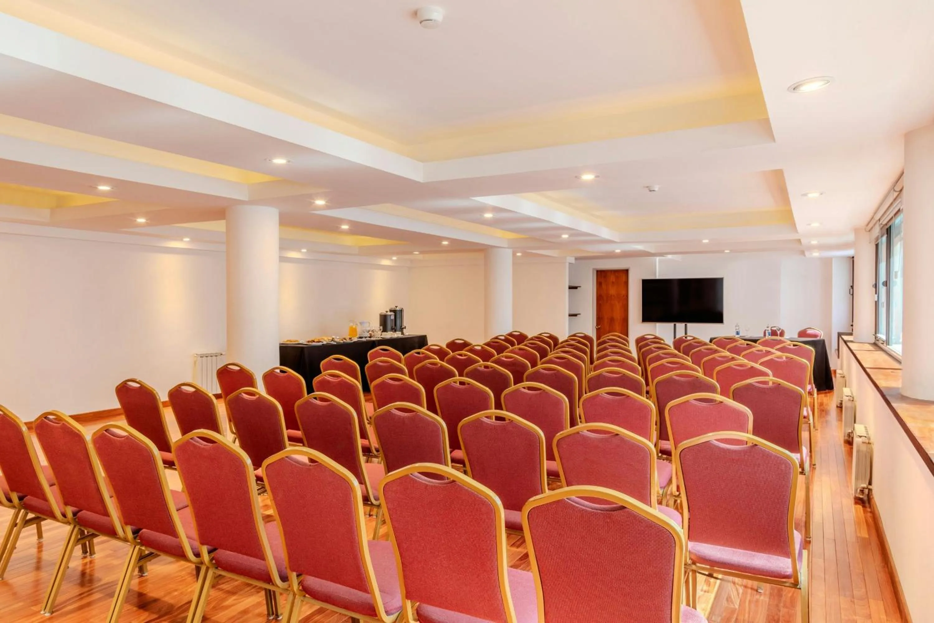 Meeting/conference room in Sheraton Bariloche Hotel