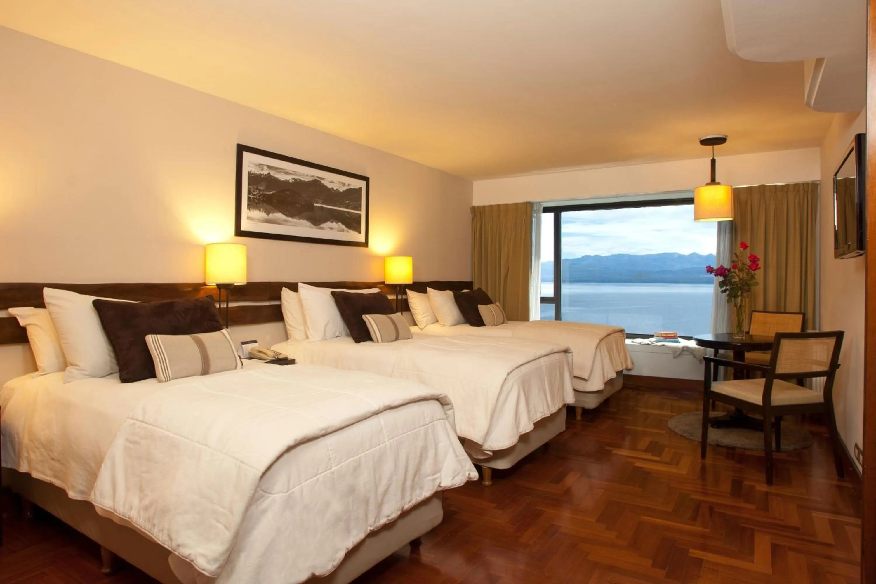 Photo of the whole room, Bed in Sheraton Bariloche Hotel