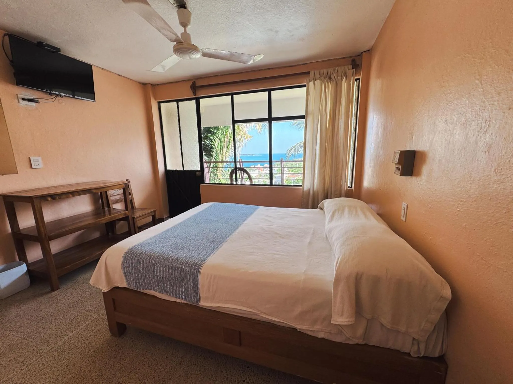 Bed in Hotel El Mirador