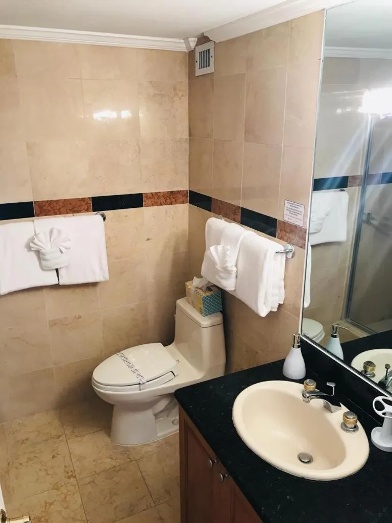 Deluxe Beach Resort - HORA RENTALS