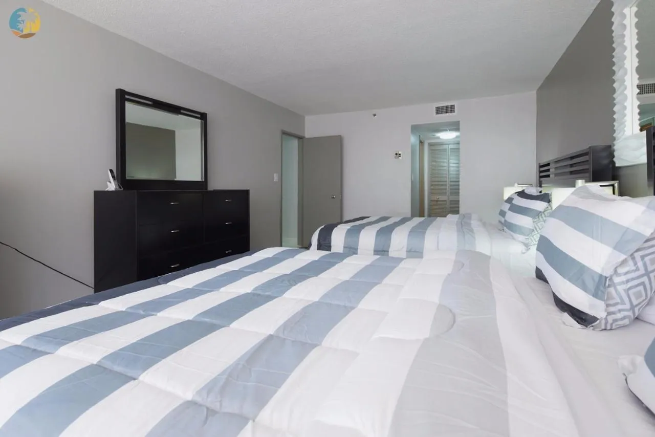 Bed in Deluxe Beach Resort - HORA RENTALS