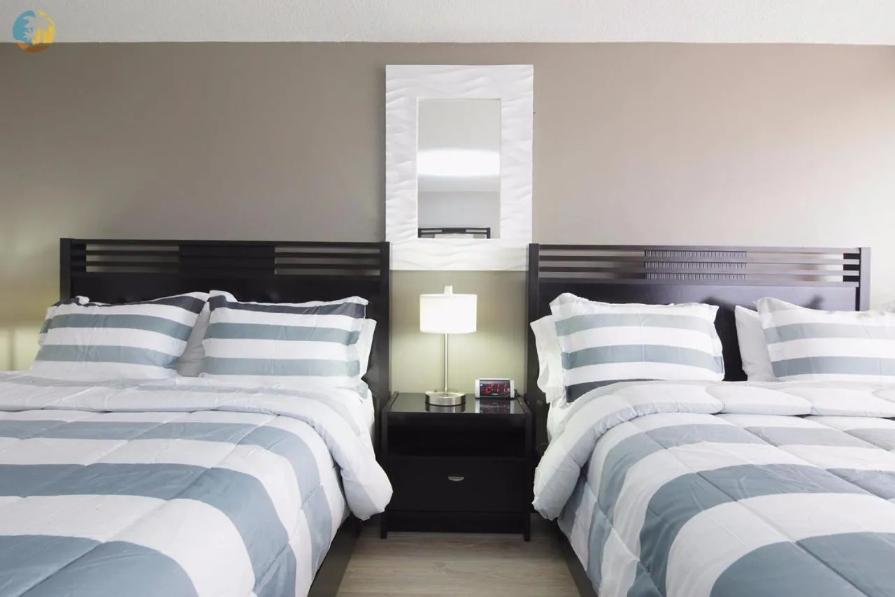 Bed in Deluxe Beach Resort - HORA RENTALS