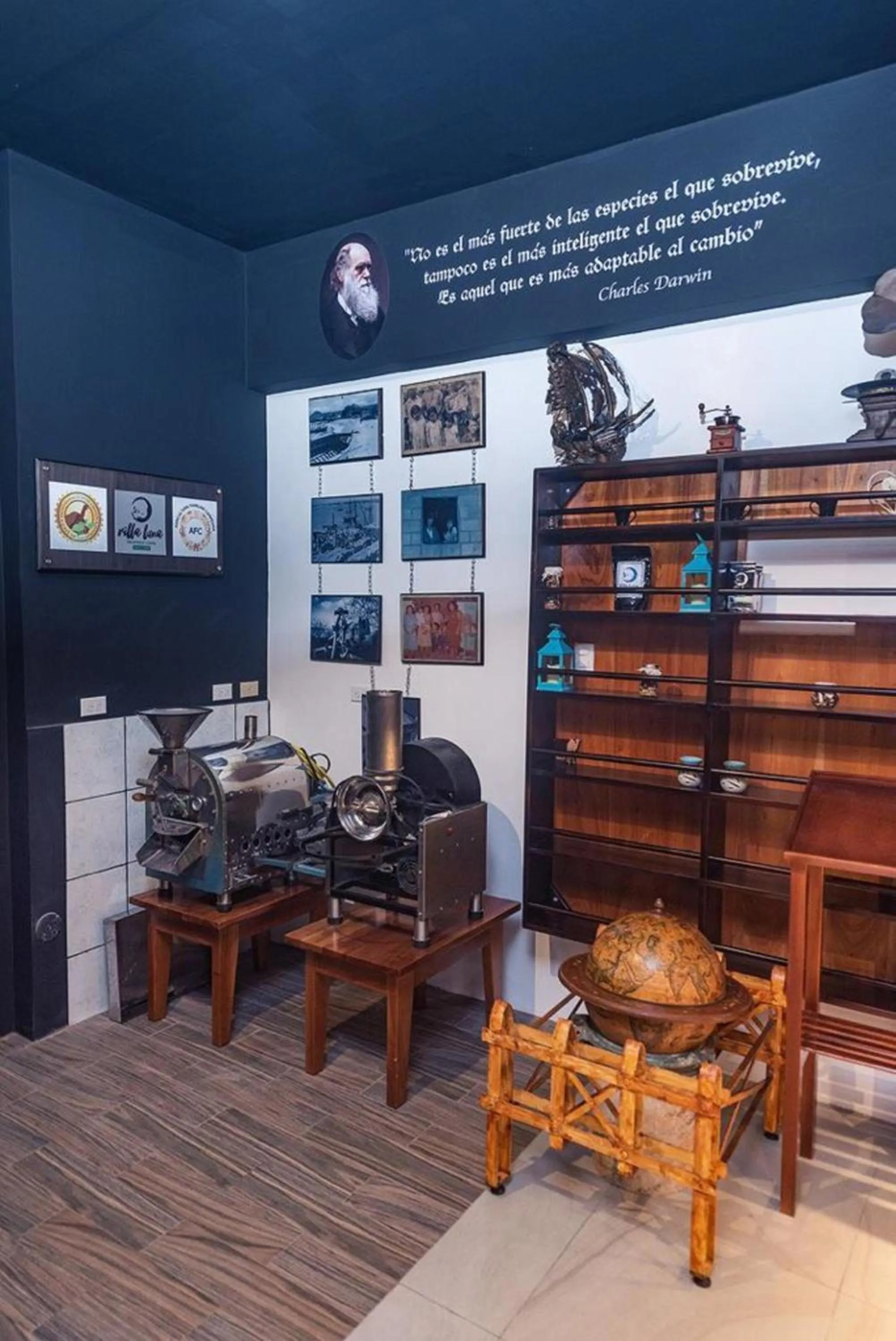 Restaurant/places to eat in Galapagos Native