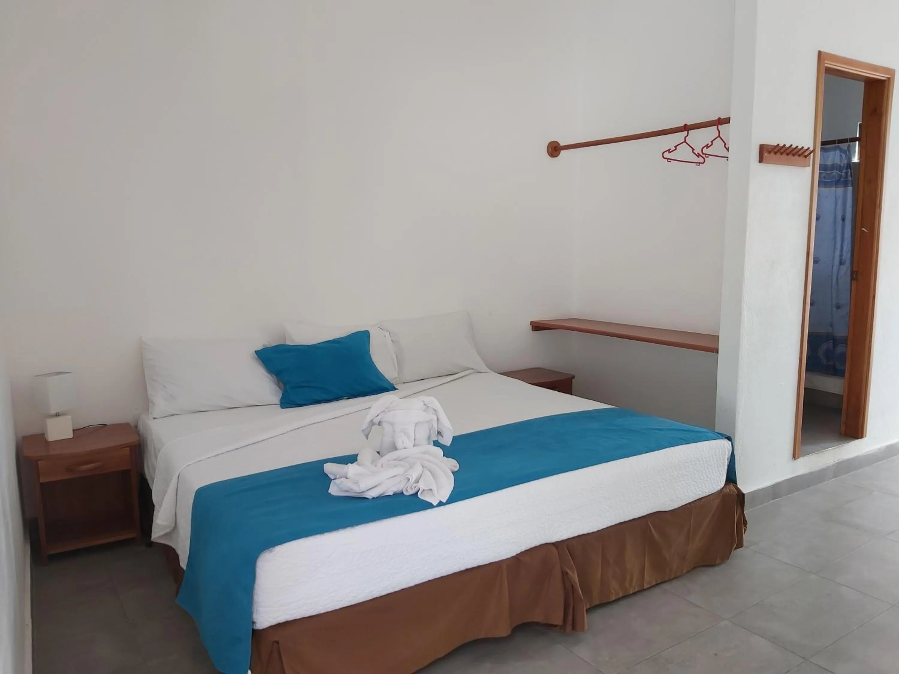 Bed in Galapagos Native