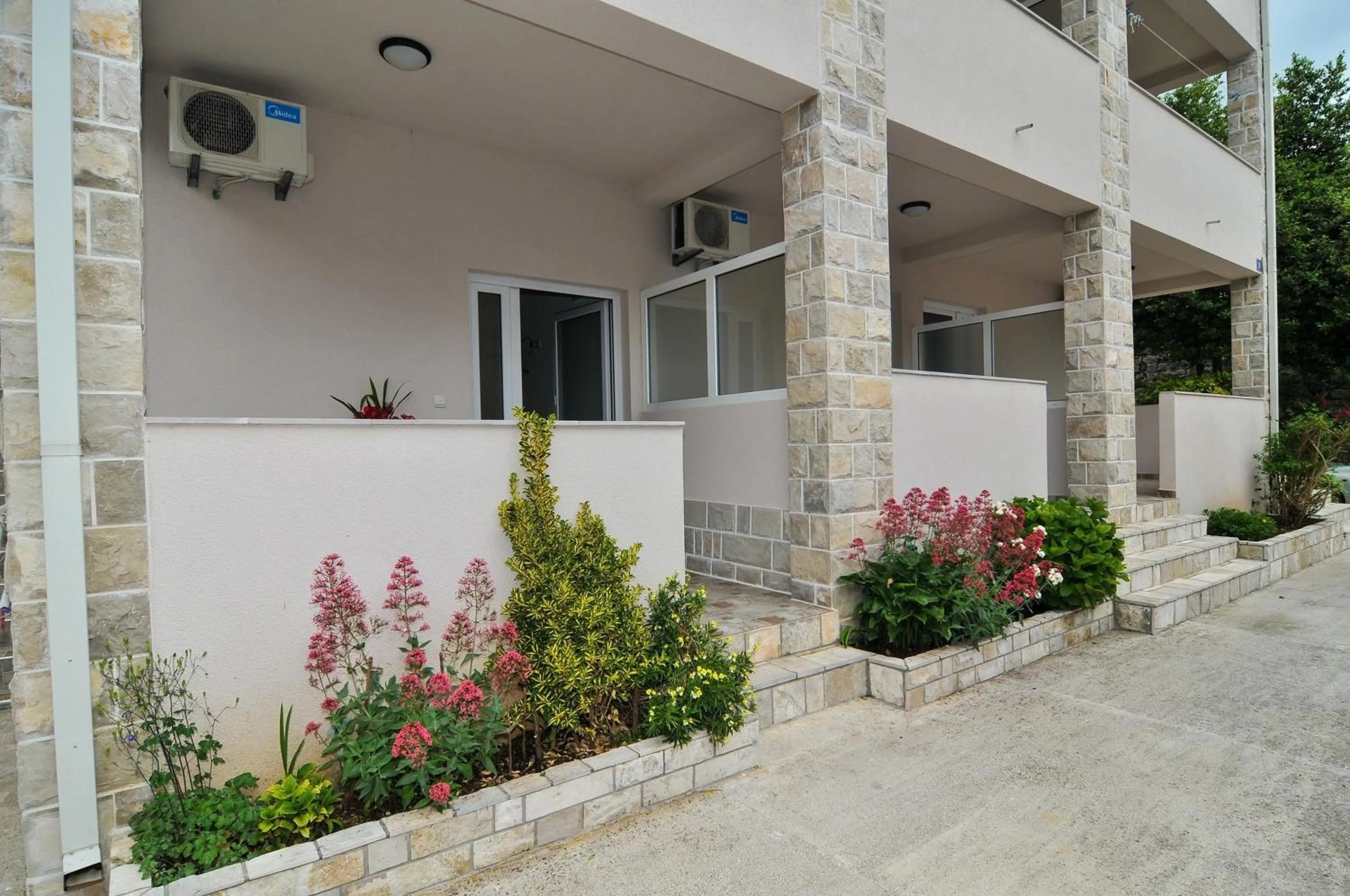 Neighbourhood in Apartments Samardžić