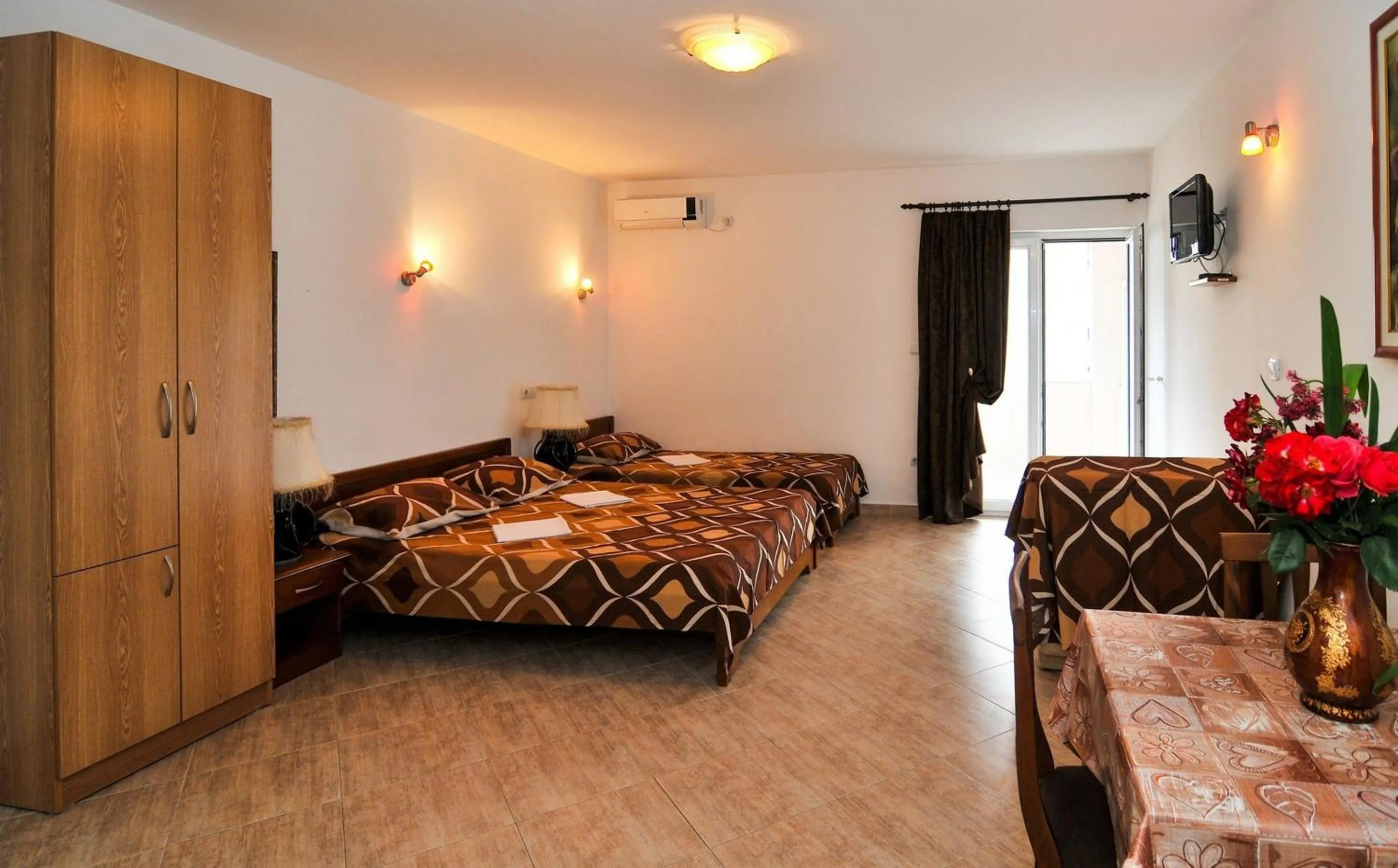 Bedroom, Bed in Apartments Samardžić