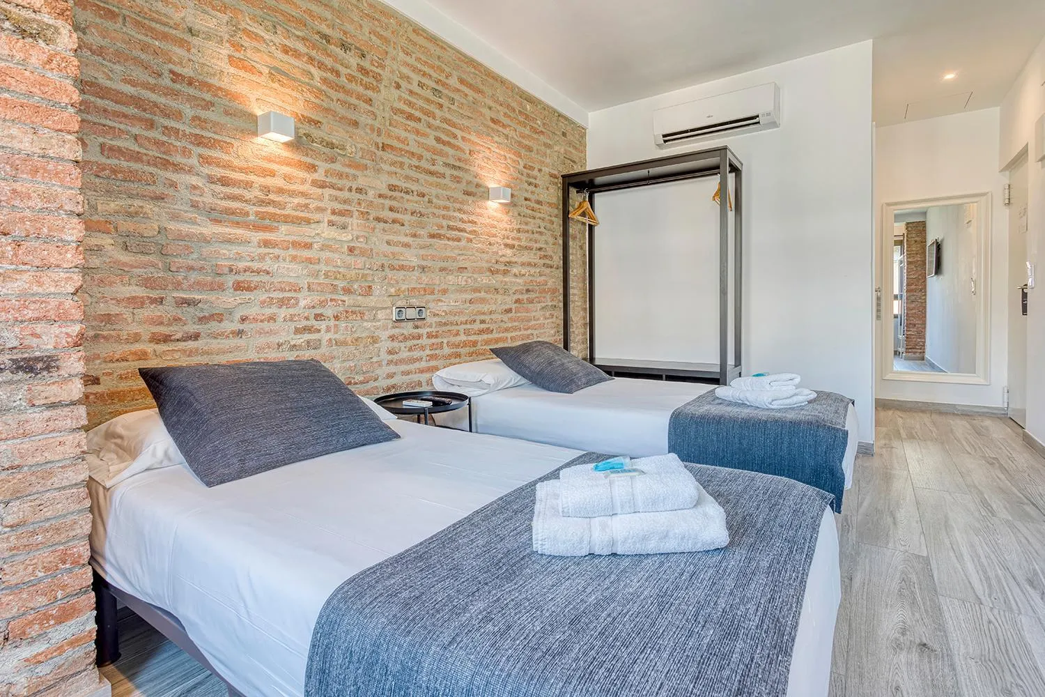 Bed in HOSTAL BEDMATES