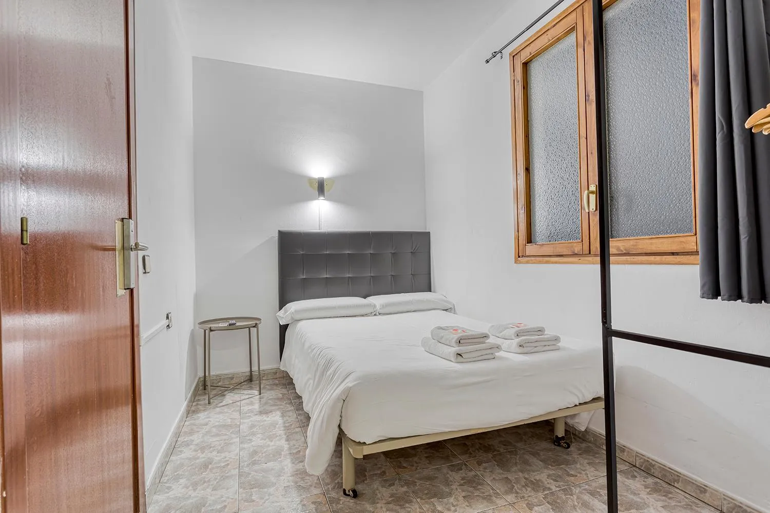 Bed in HOSTAL BEDMATES