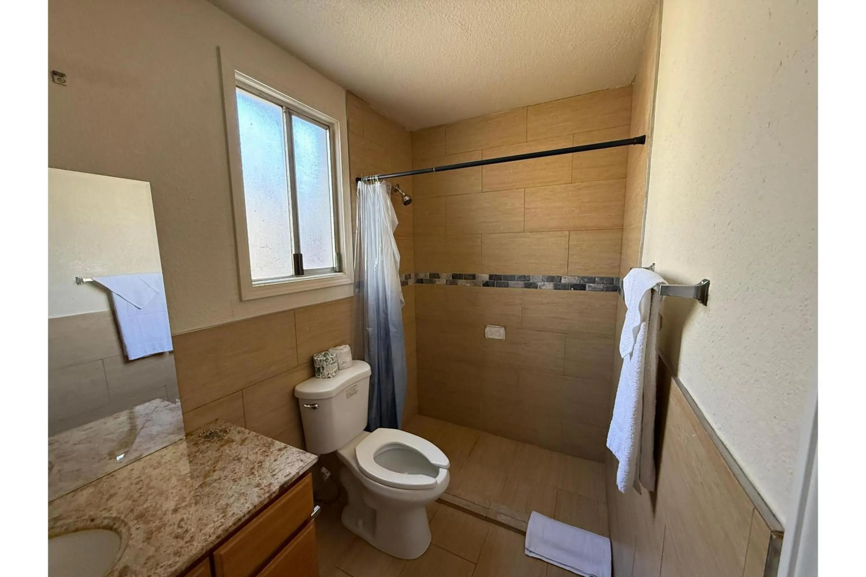 Bathroom in Discovery Inn Vallejo I 80 Near Napa CA