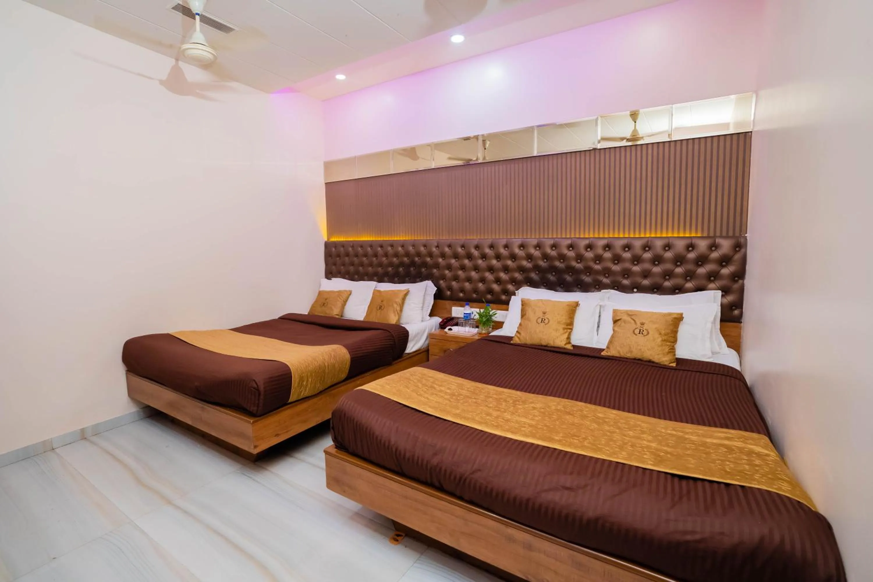 View (from property/room), Bed in Hotel Royce Executive Near US Consulate, Bandra Kurla Complex