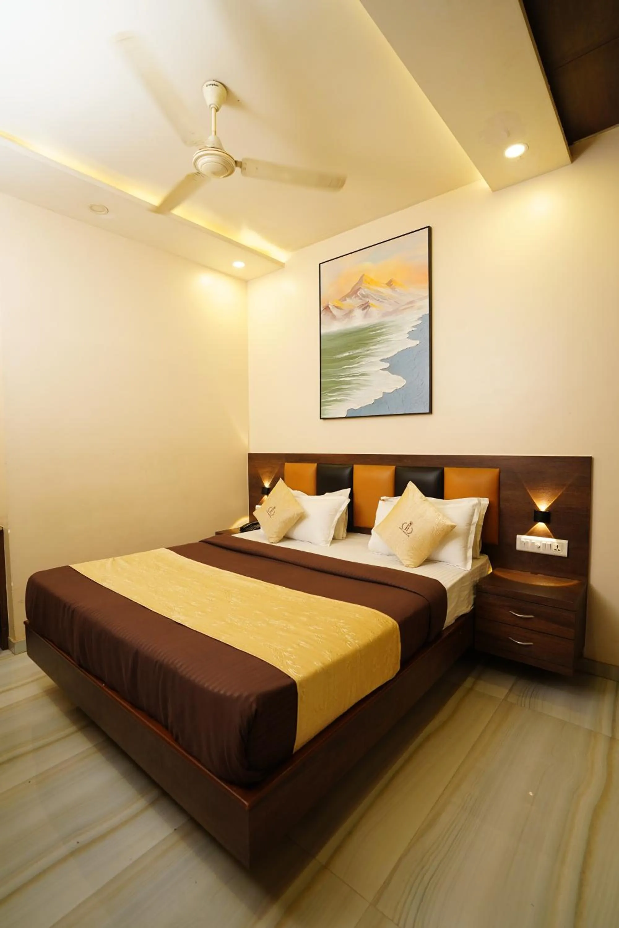 View (from property/room), Bed in Hotel Royce Executive Near US Consulate, Bandra Kurla Complex