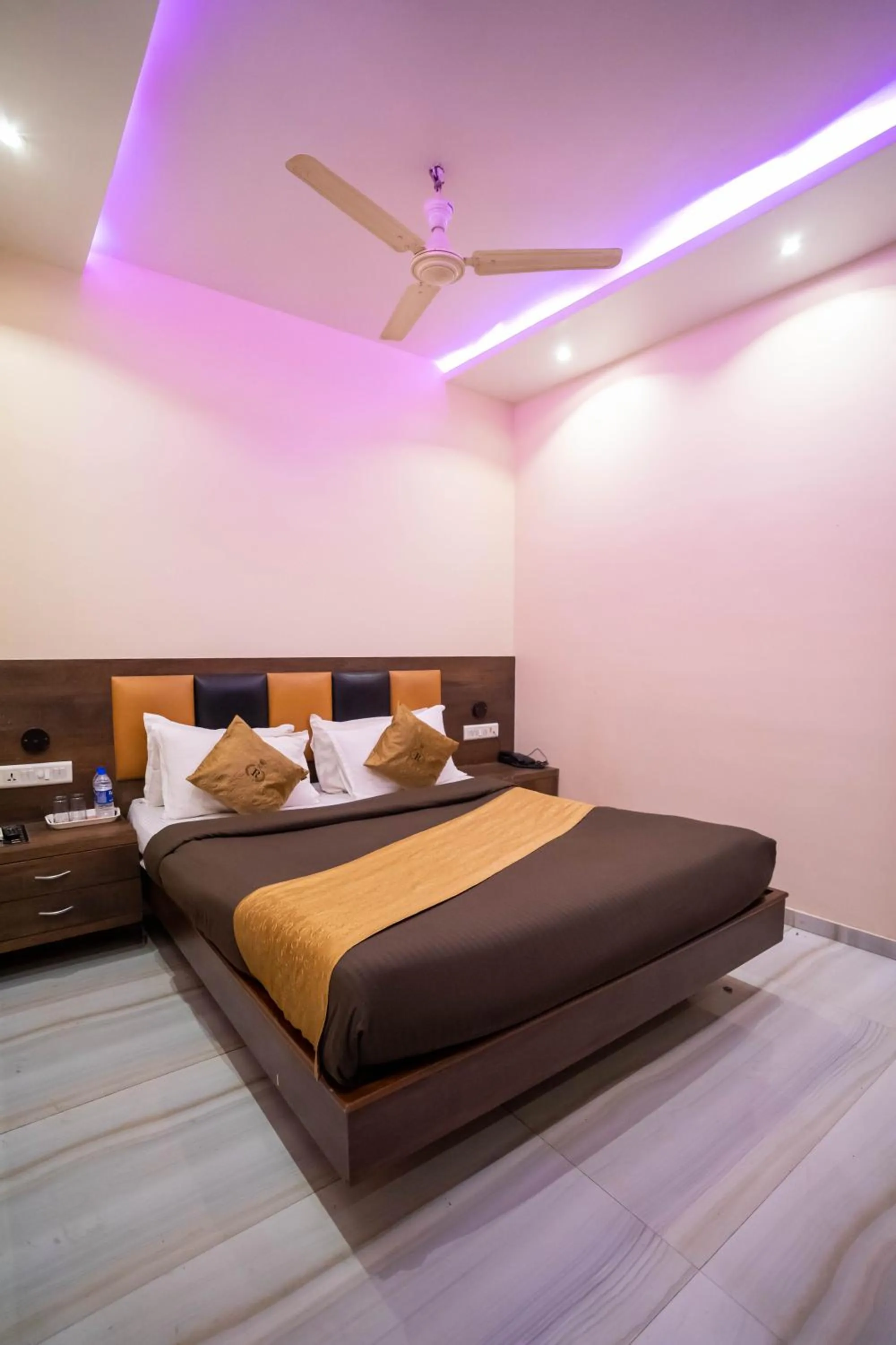 Bed in Hotel Royce Executive Near US Consulate, Bandra Kurla Complex