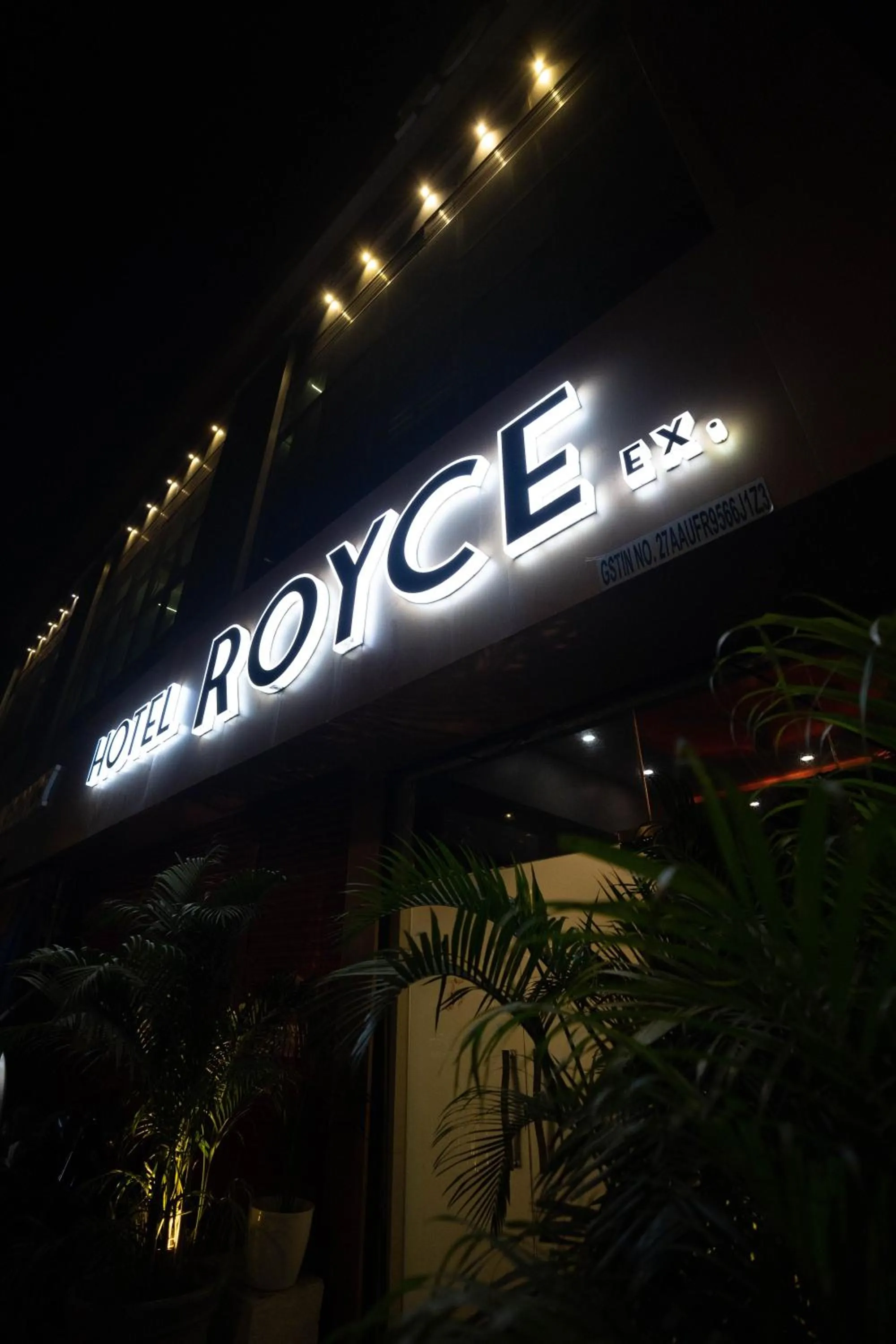 Property building in Hotel Royce Executive Near US Consulate, Bandra Kurla Complex