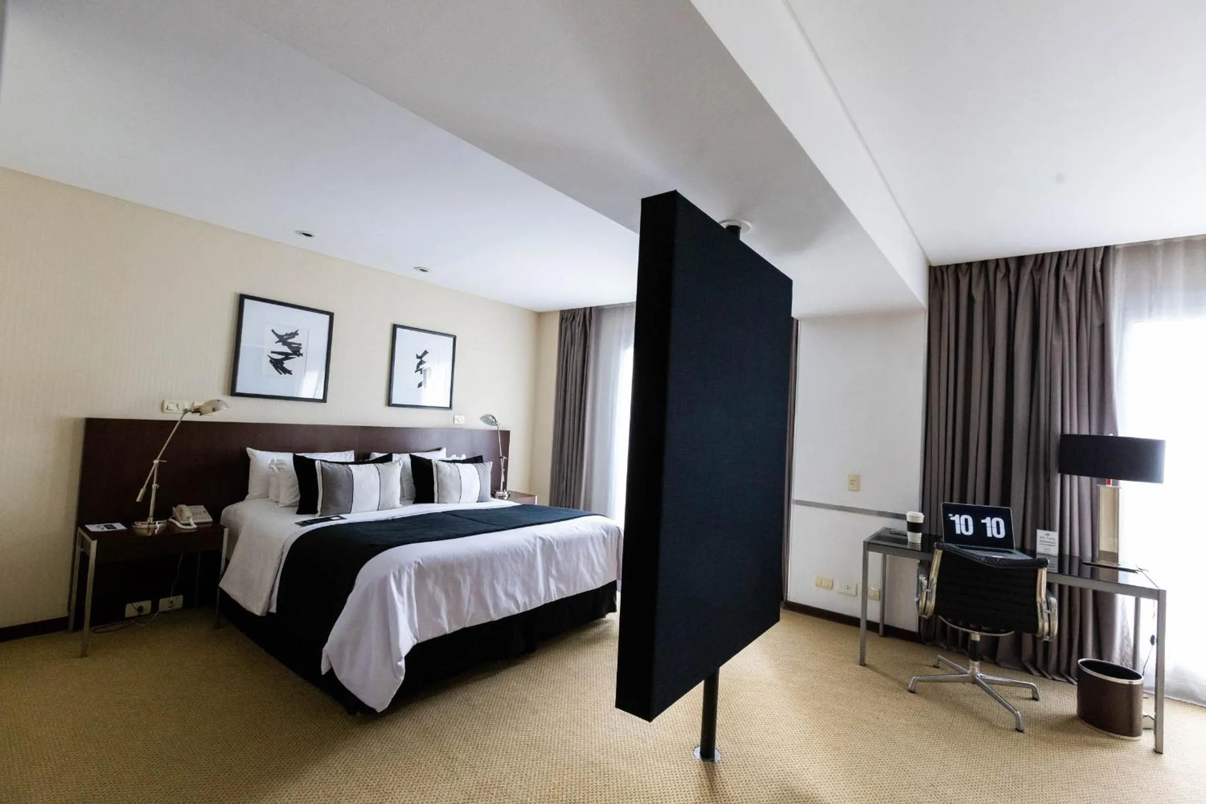 Bed in 474 Buenos Aires Hotel