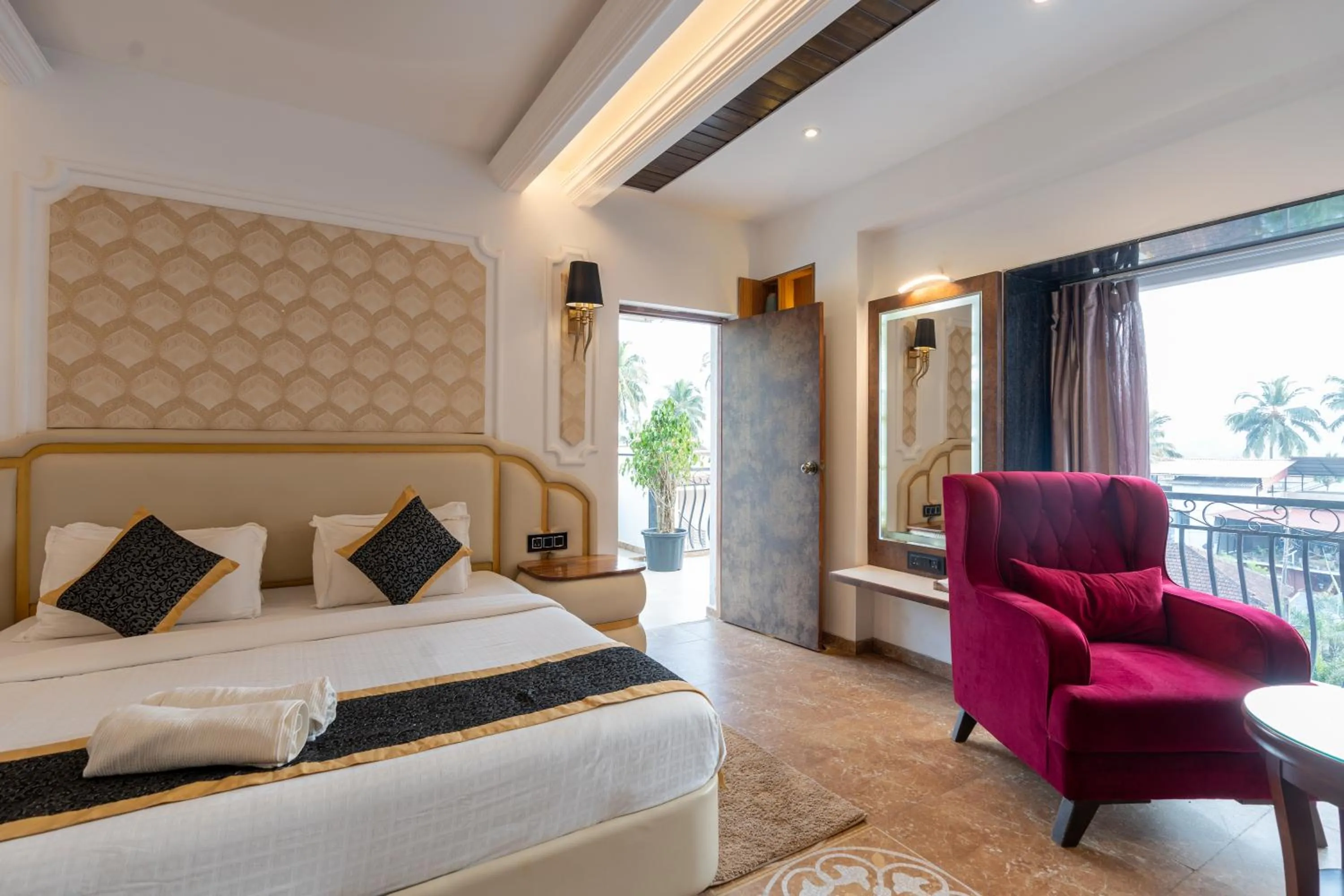 Bed in Alvorada Resort-3 Star Resort In Baga