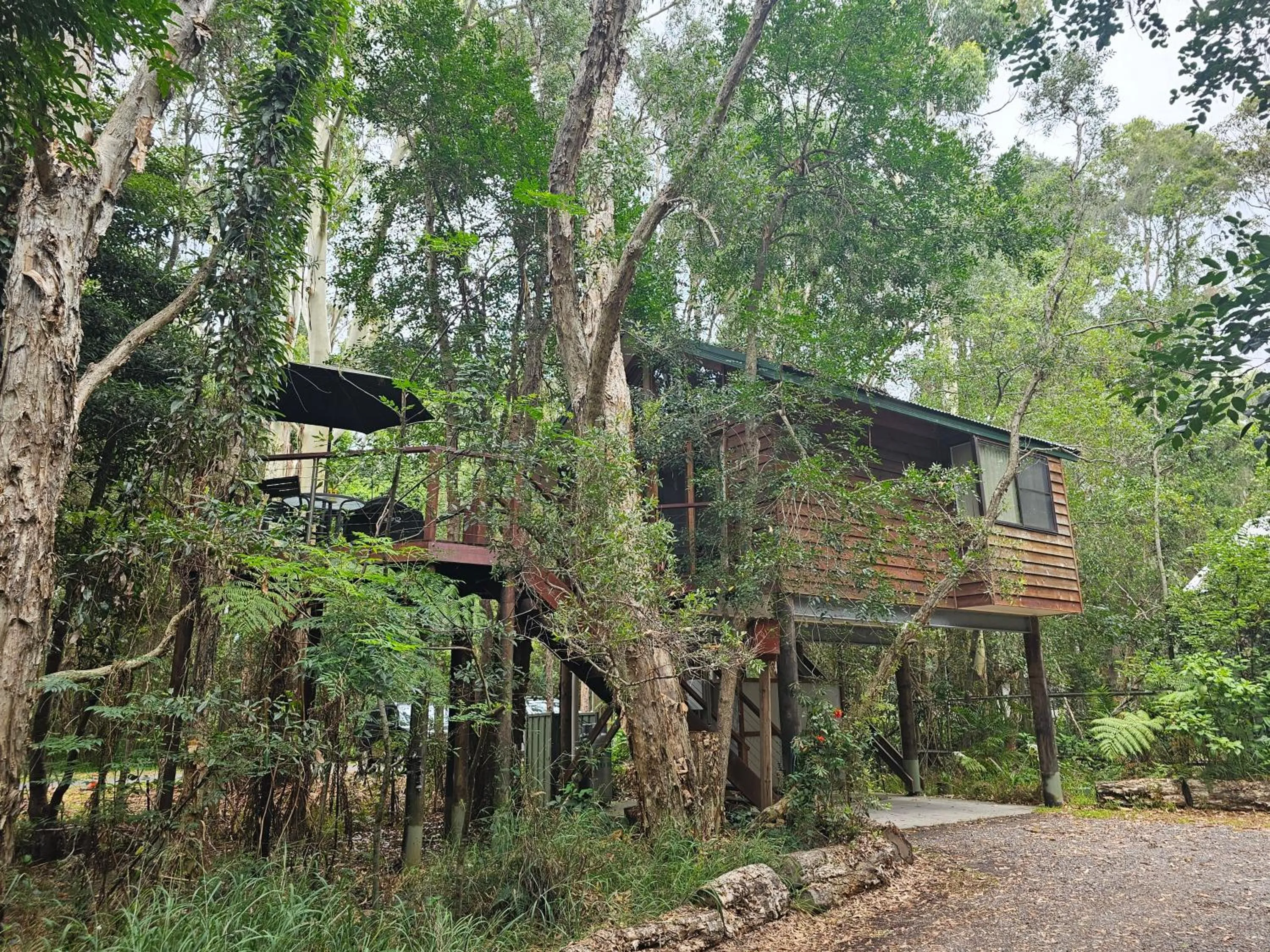 Property building in Wanderers Retreat