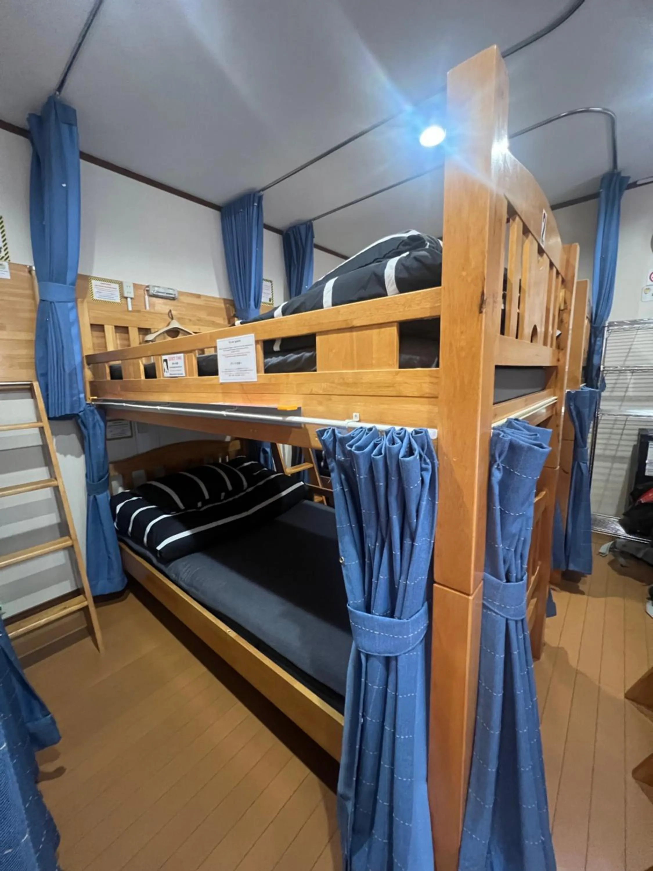 bunk bed in Mt Fuji Hostel Michael's