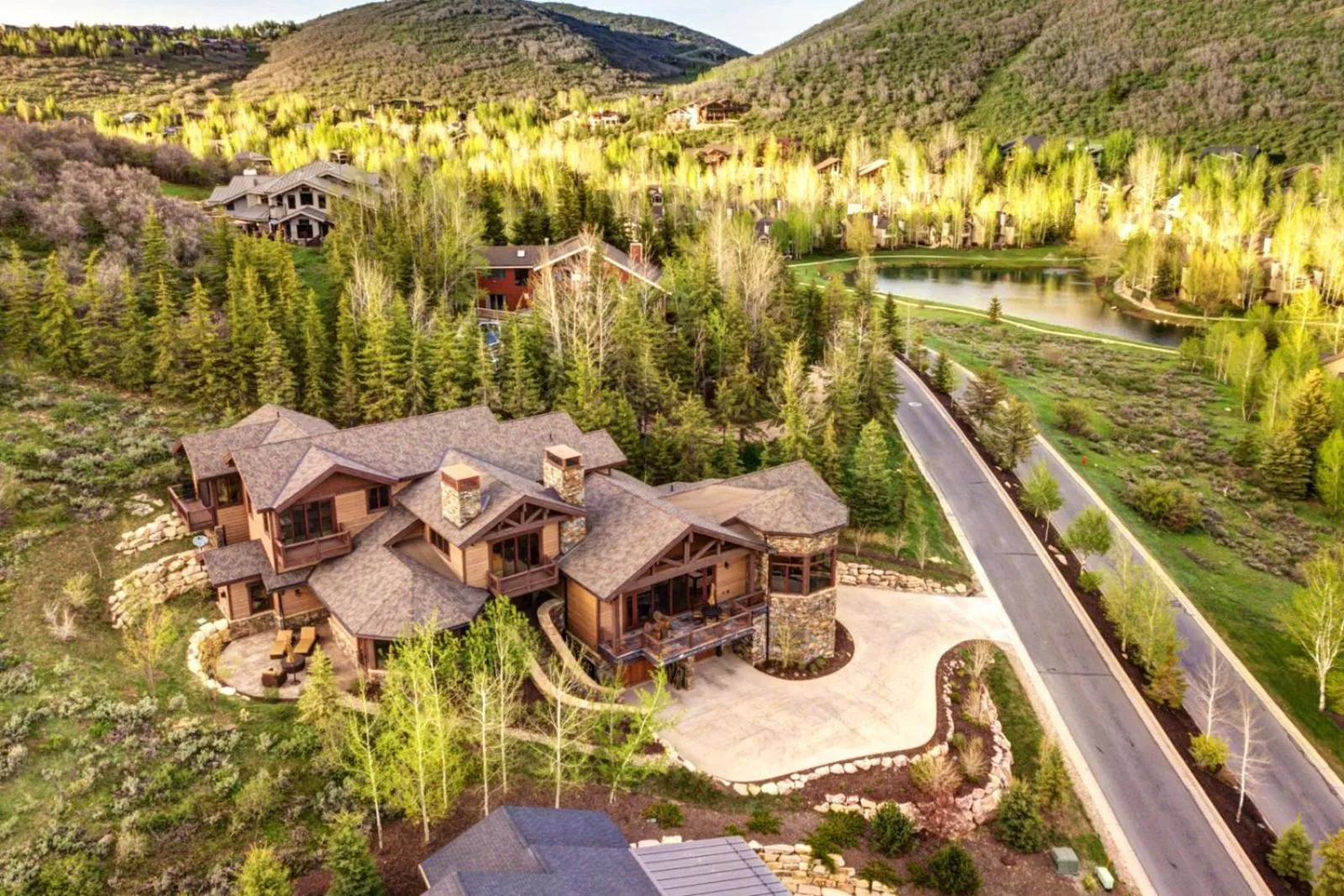 Other in KBM Resorts Elegant Deer Valley Private Home Breathtaking views Elevator Gourmet Kitchen Hot Tub Gym PSD-2071