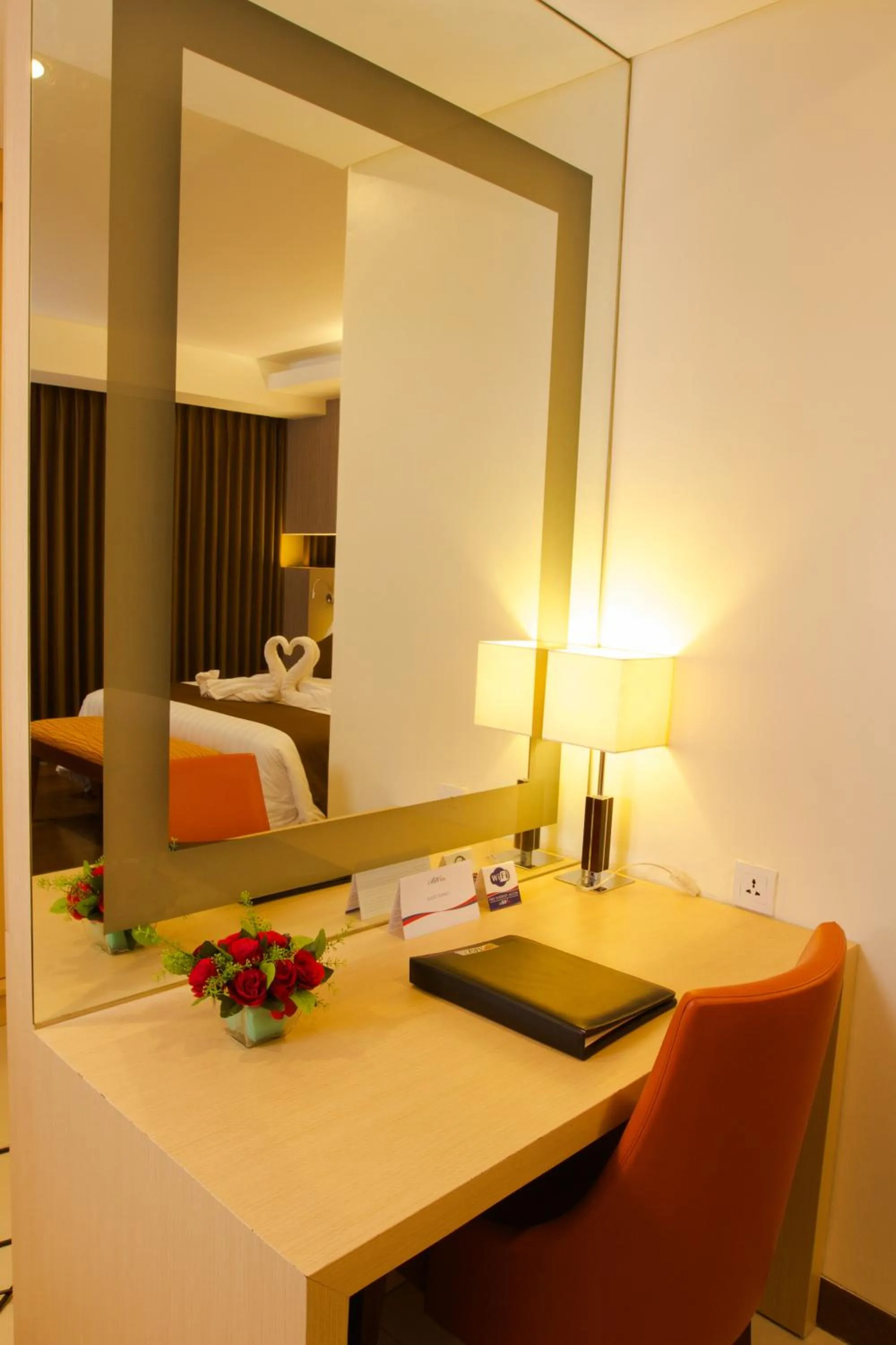 Decorative detail, Bed in BW Suite Belitung