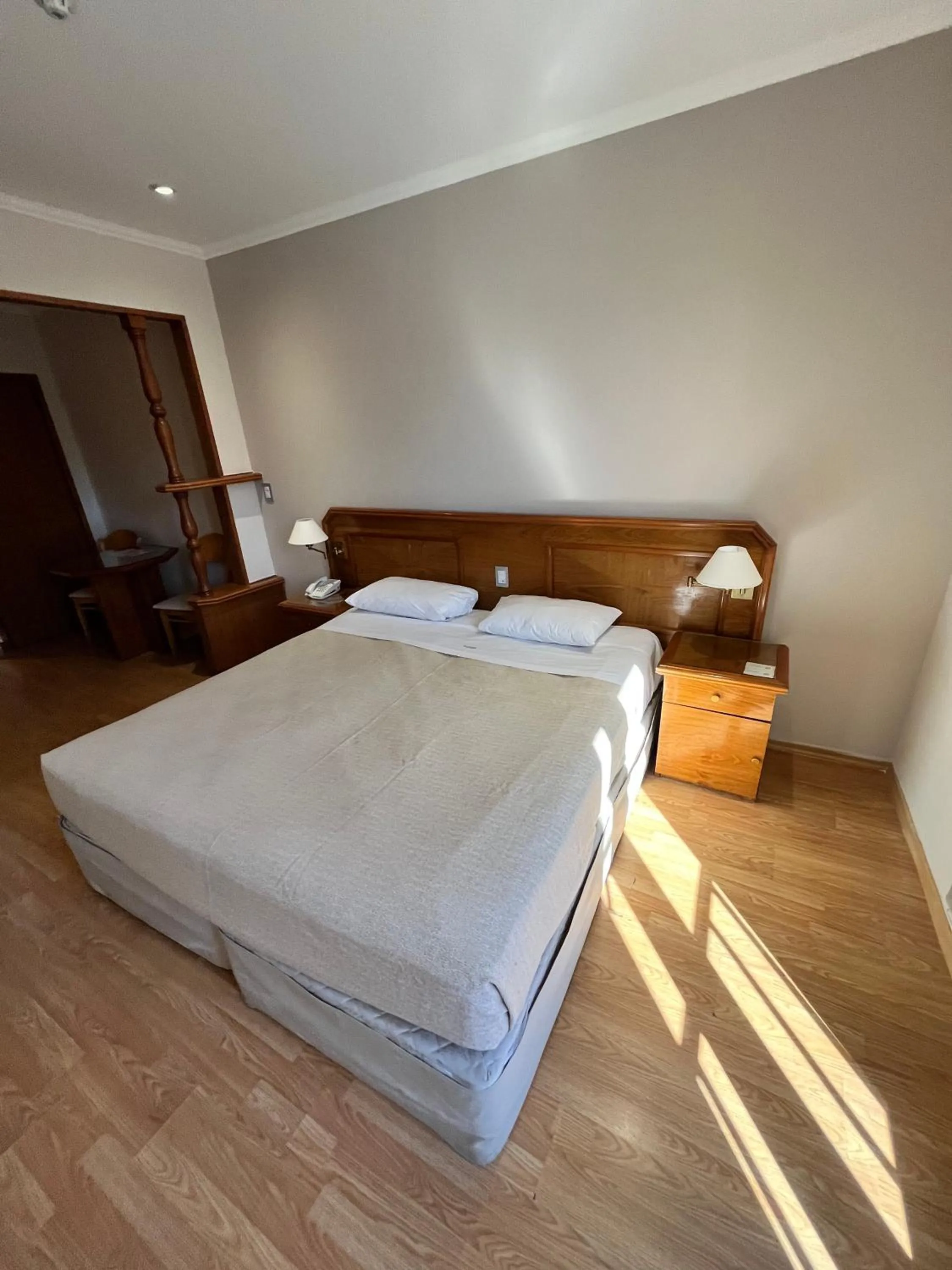 Bed in Bristol Hotel