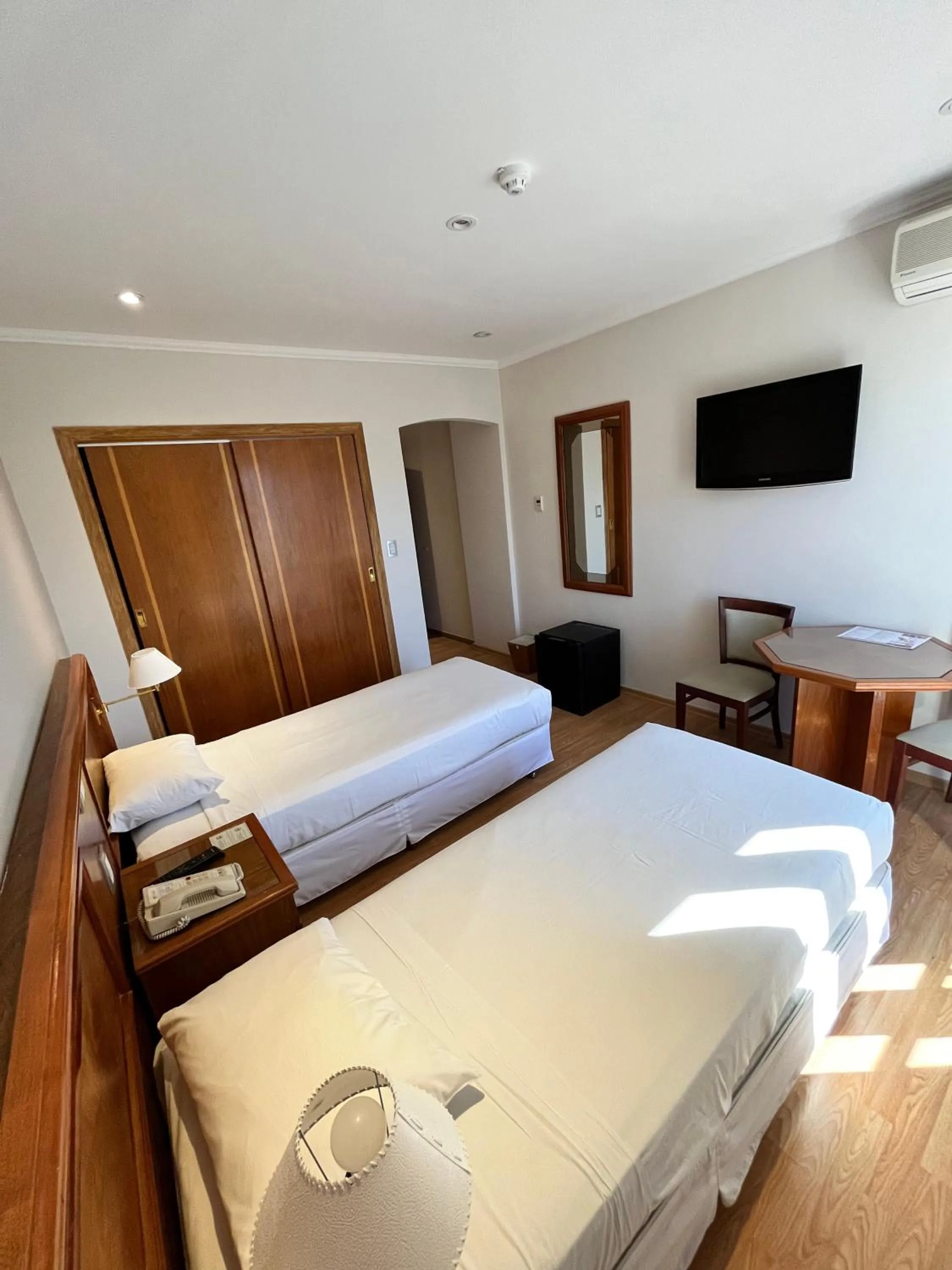 Bed in Bristol Hotel