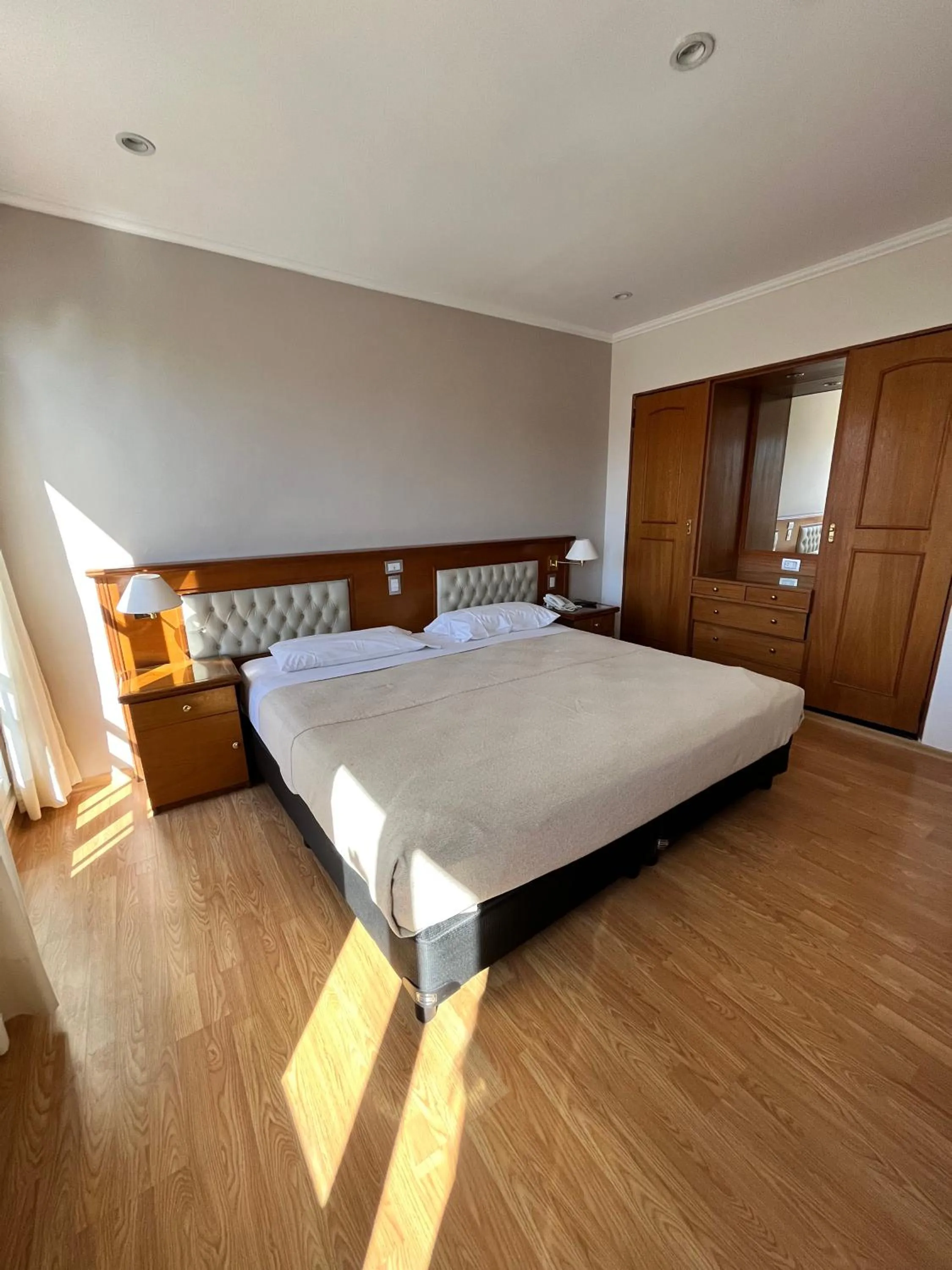 Bed in Bristol Hotel