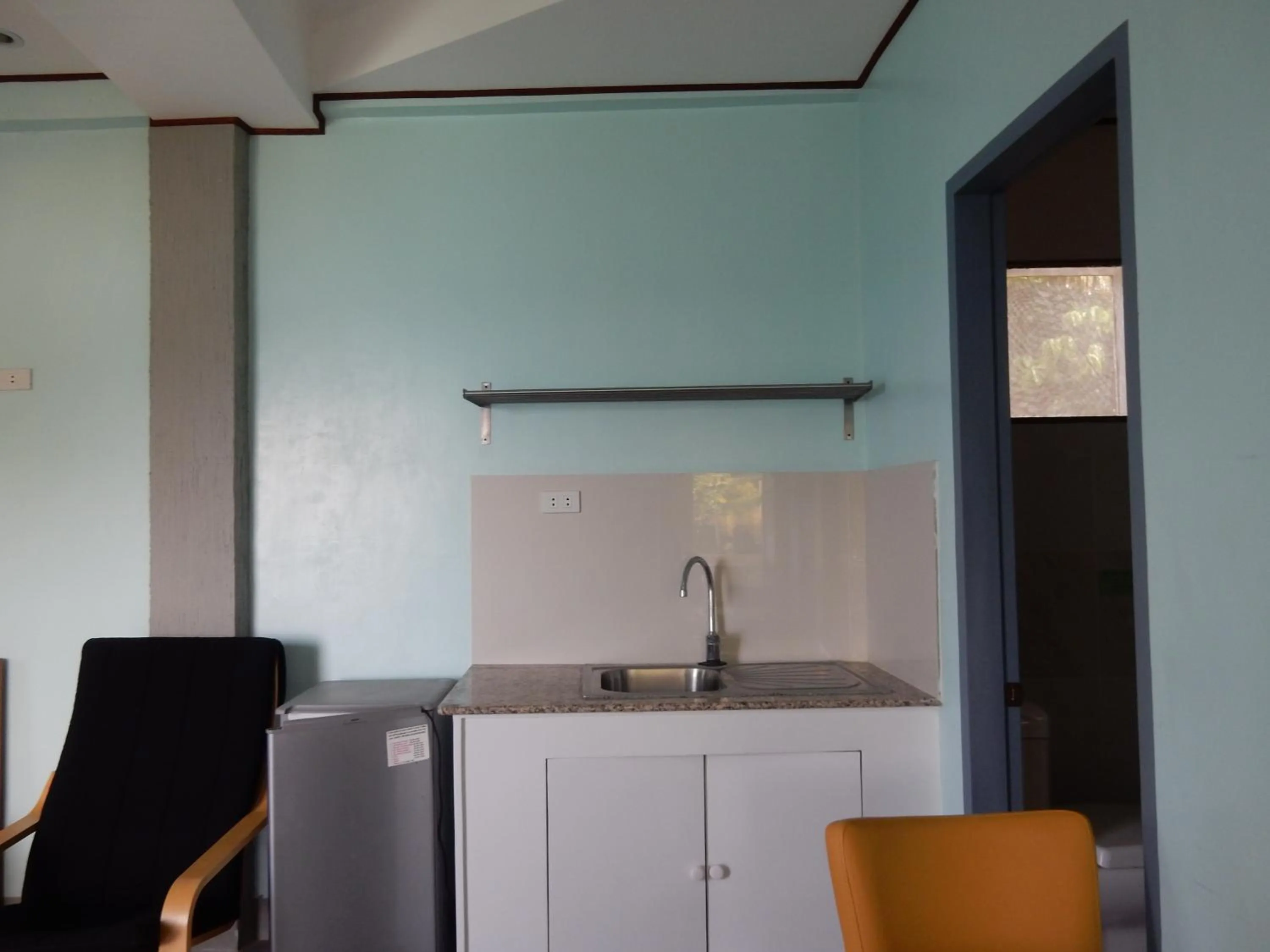 Kitchen or kitchenette in Oslob Seafari Resort