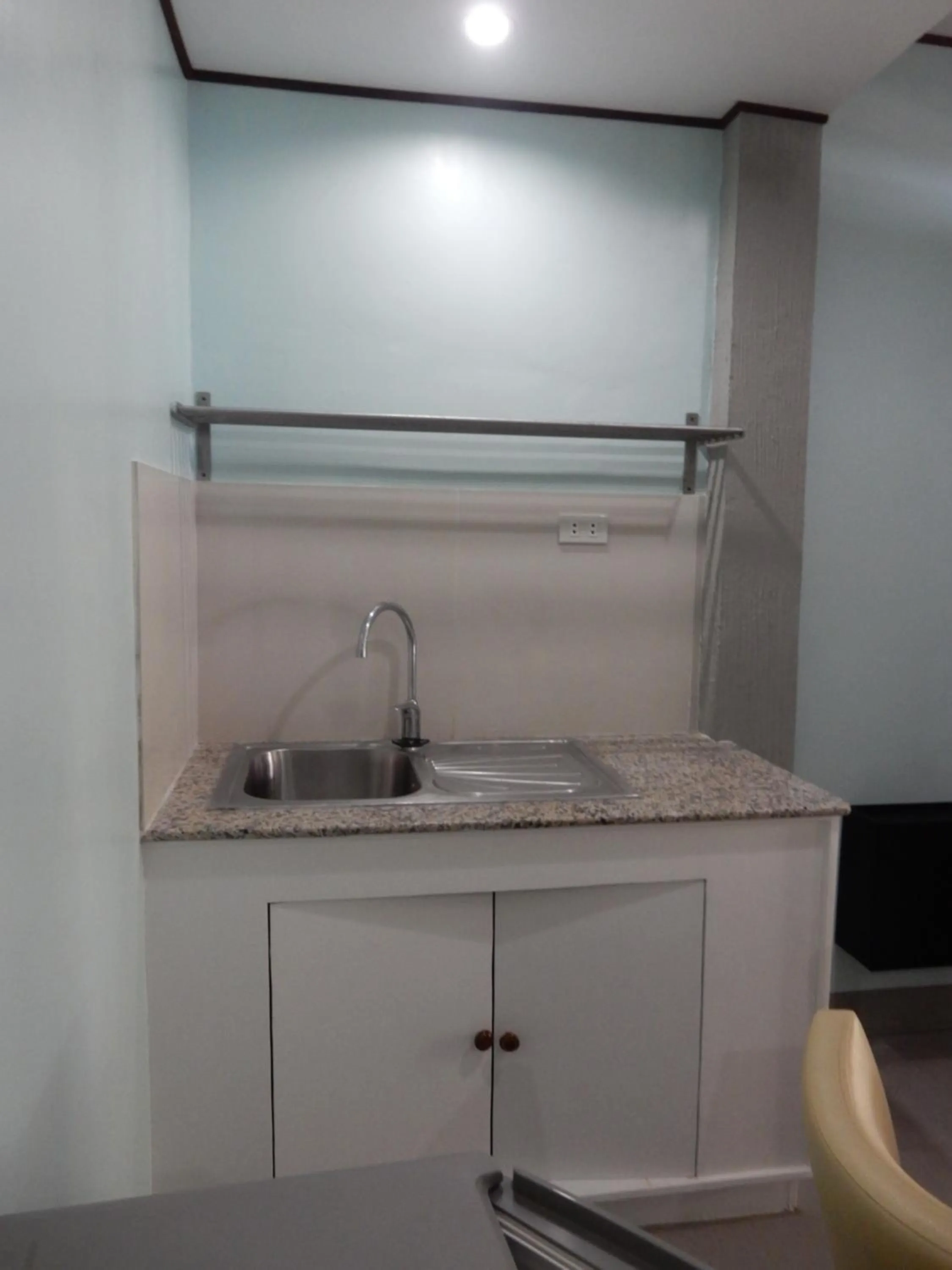 Kitchen or kitchenette in Oslob Seafari Resort