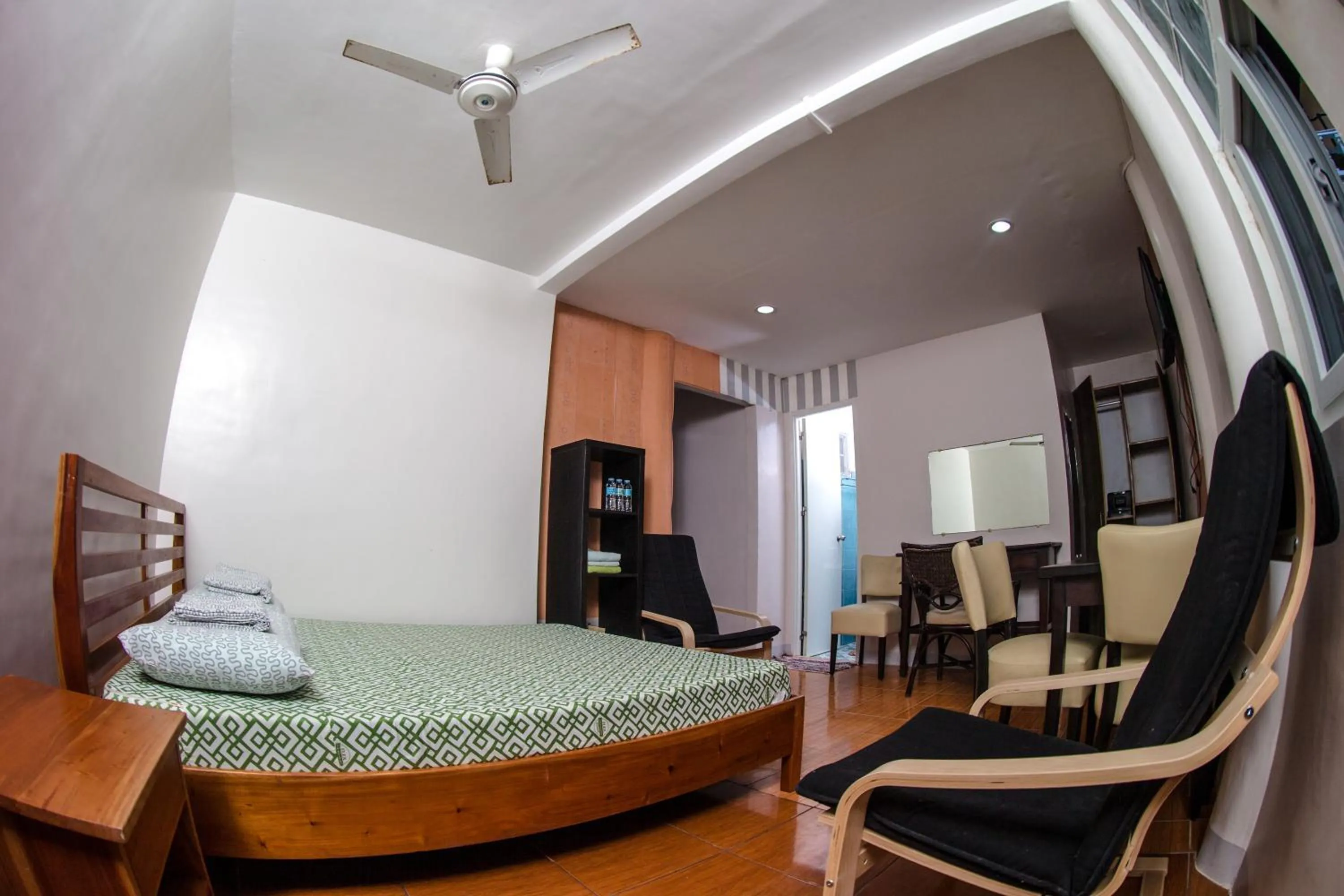 Bed in Oslob Seafari Resort