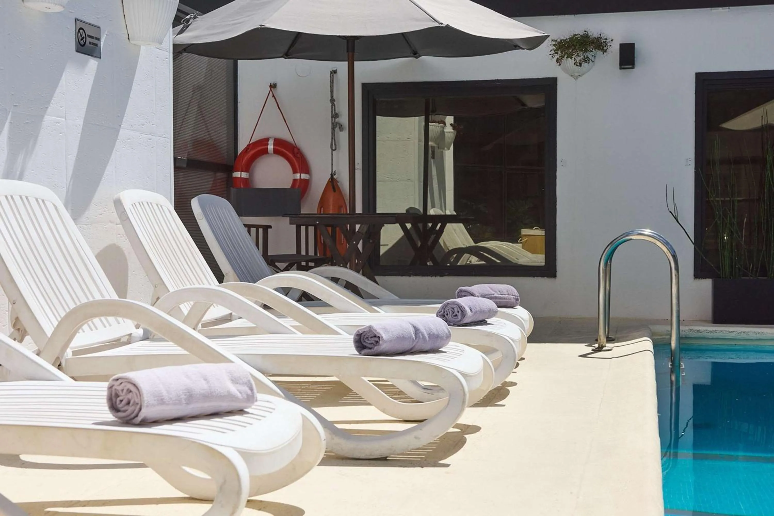 Pool view in Ramada by Wyndham Buenos Aires Centro