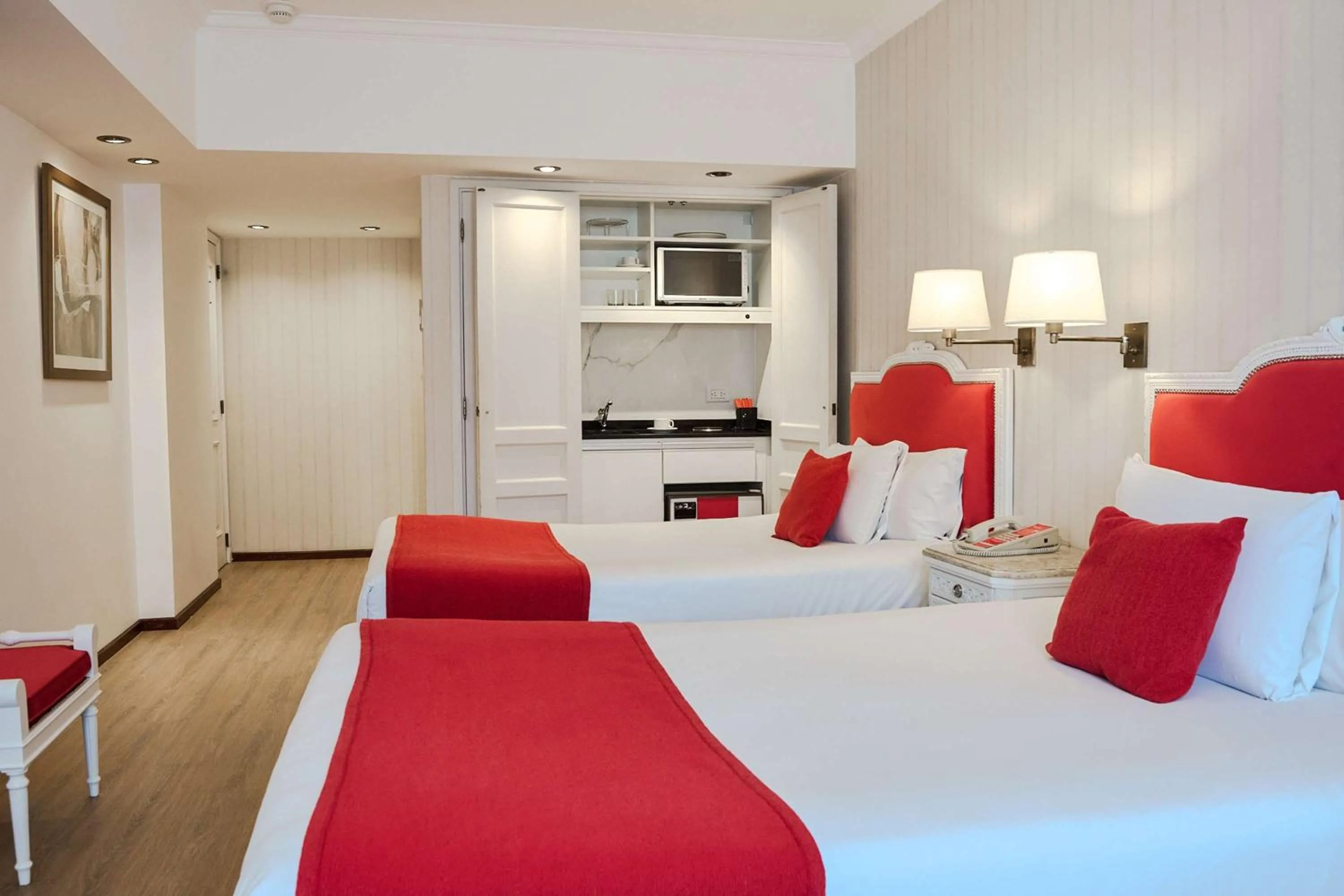 Bedroom, Bed in Ramada by Wyndham Buenos Aires Centro