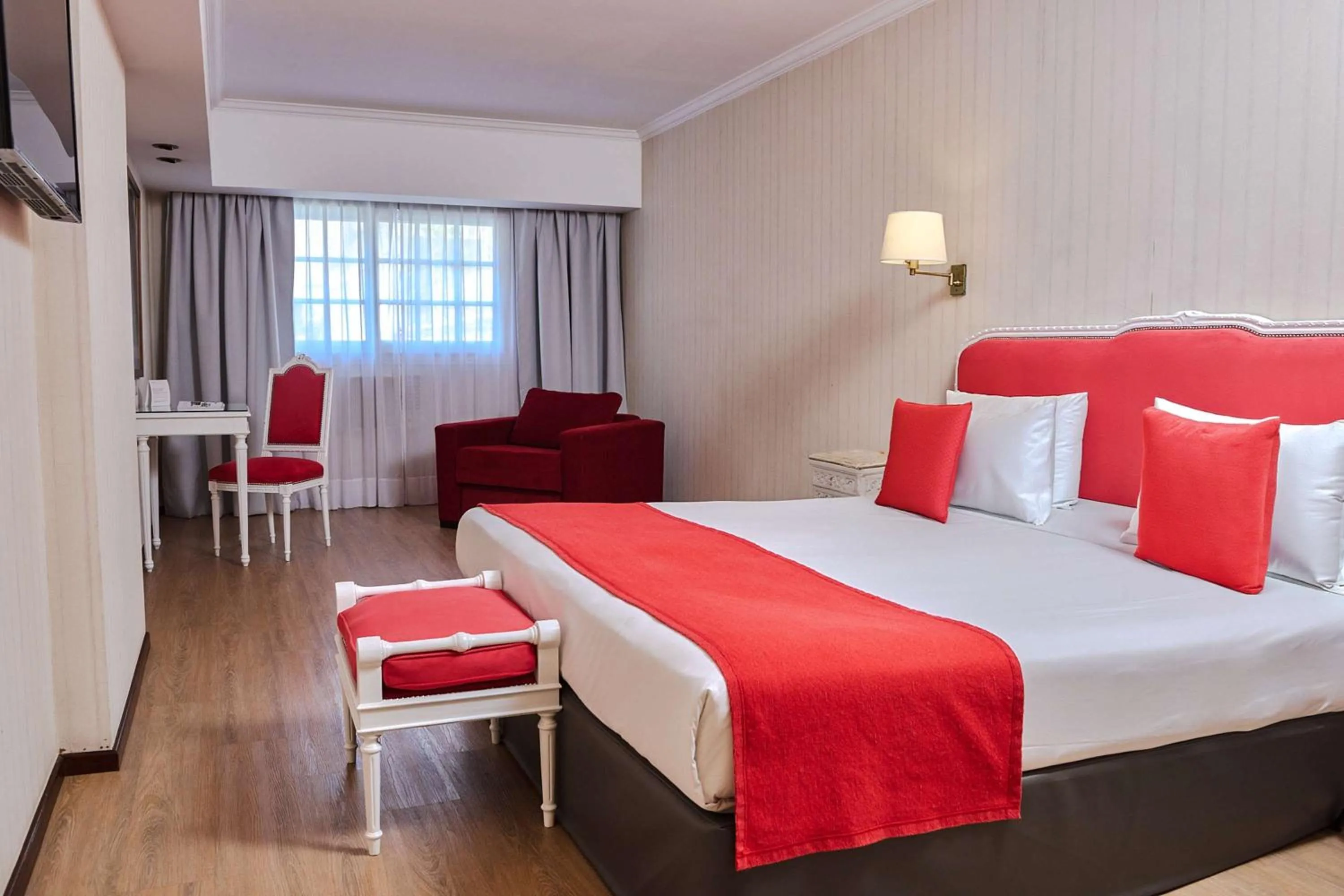 Bedroom, Bed in Ramada by Wyndham Buenos Aires Centro