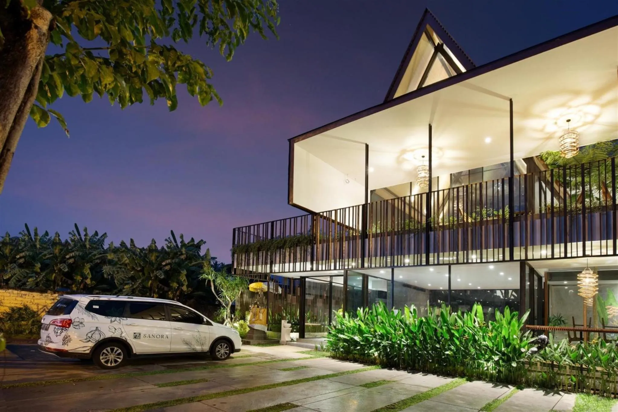 Restaurant/places to eat in Sanora Villa Sanur by Ini Vie Hospitality