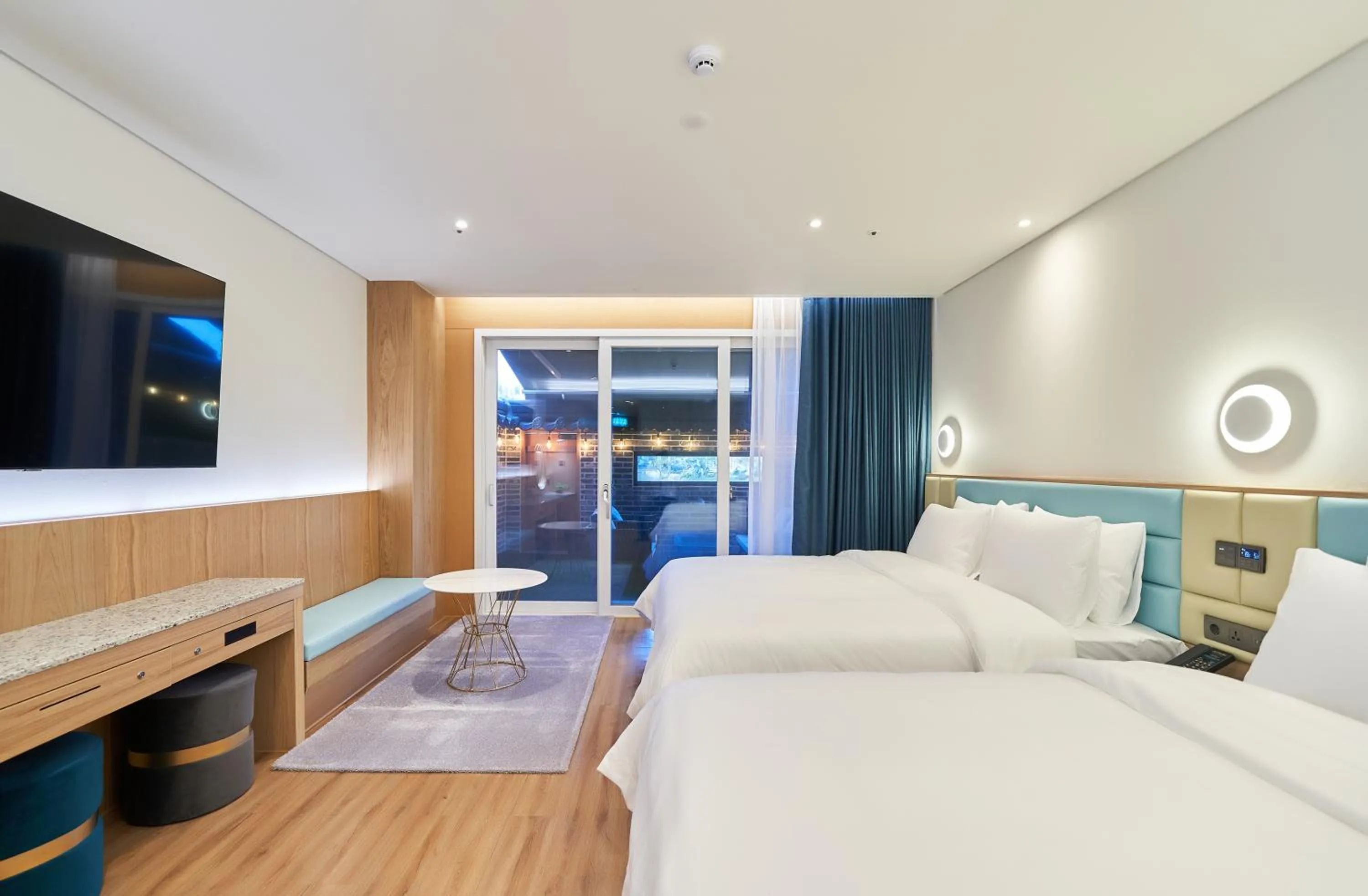 Bed in JN PARK Hotel