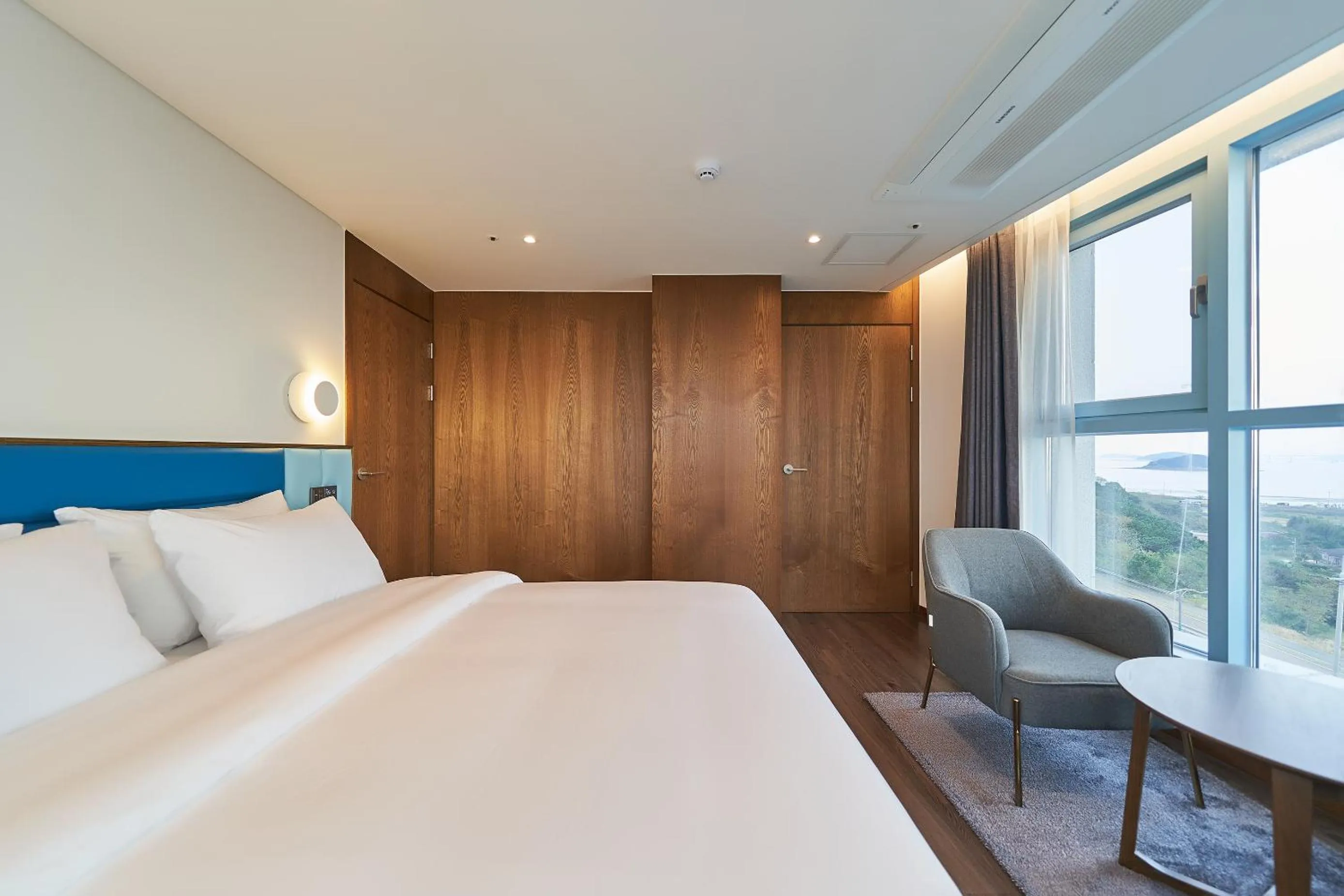 Bed in JN PARK Hotel