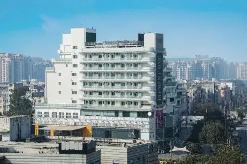 Regenta Suites Gurugram, Sector 49 Sohna Road Regenta Suites Gurugram, Sector 49 Sohna Road